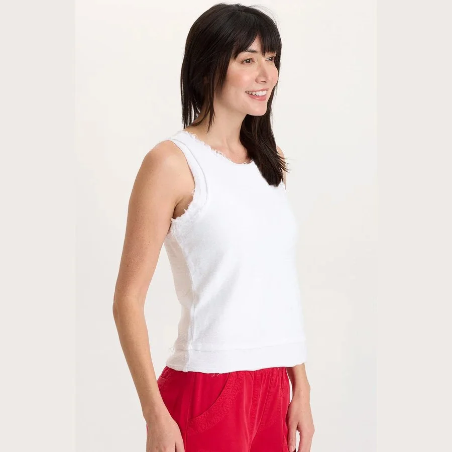 Wearables-ila-crepe-knit-raw-edge-tank-white-03.jpg