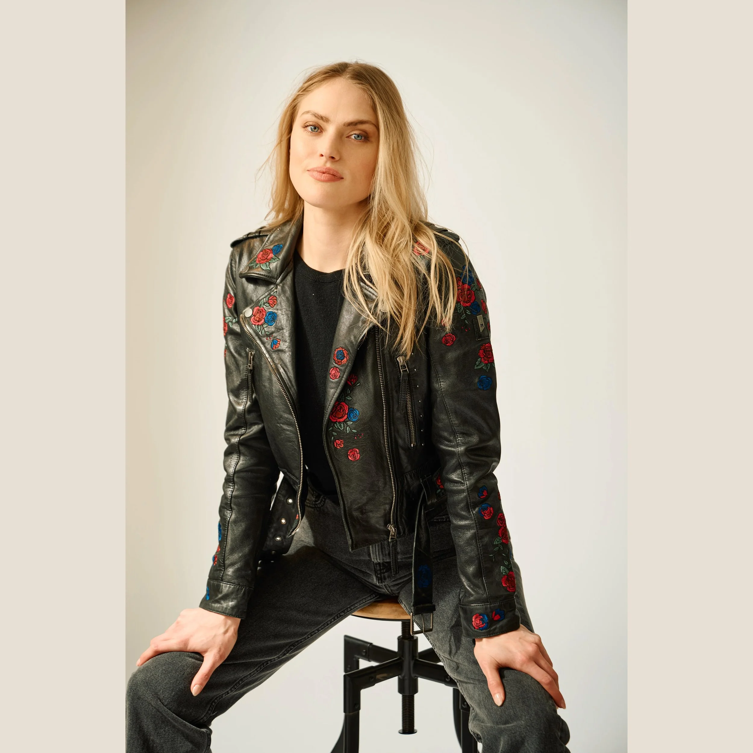 Mauritius-isabella-rf-leather-moto-jacket-black-01.jpg