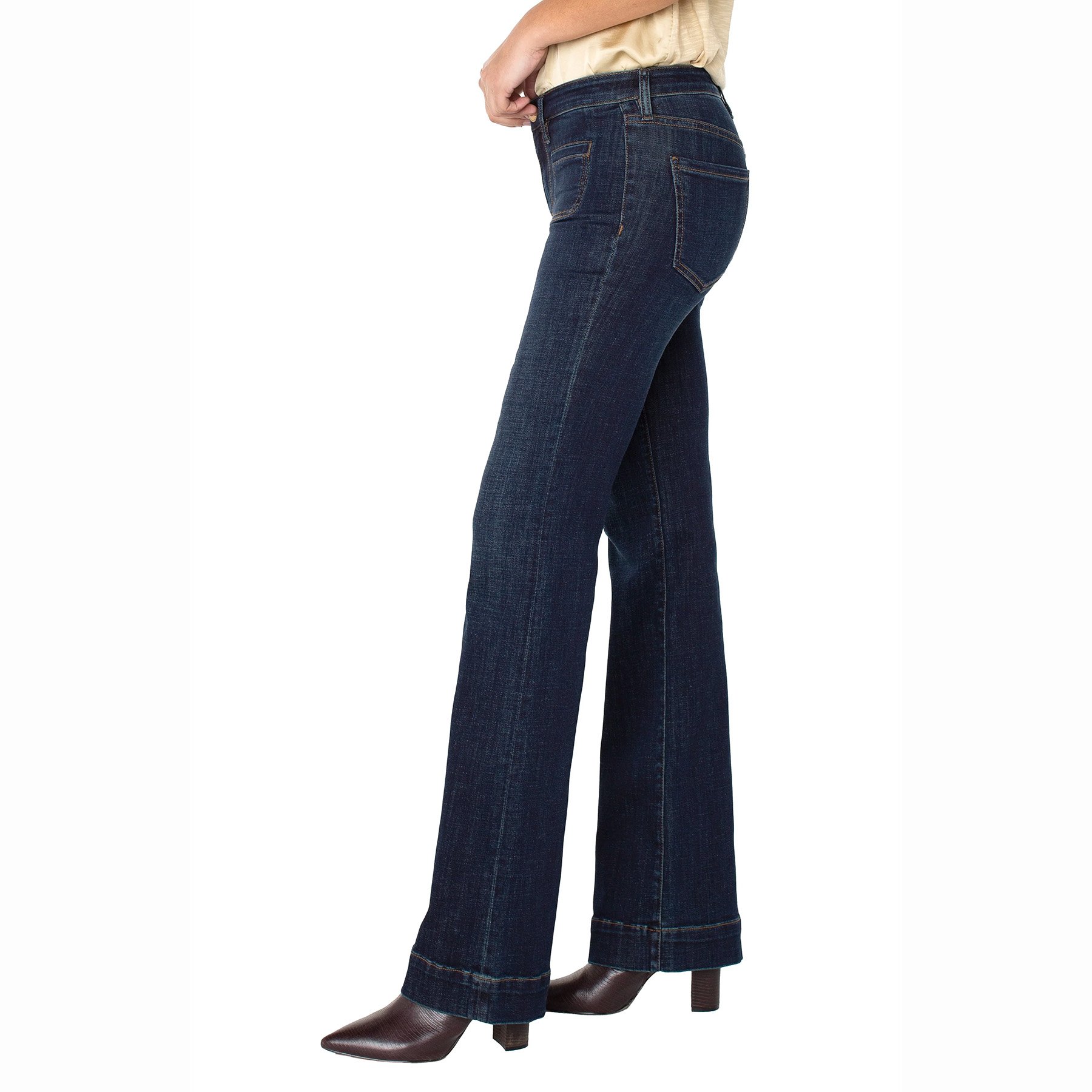 The lucy bootcut jean with vintage pockets by Liverpool LA in eastmoor wash