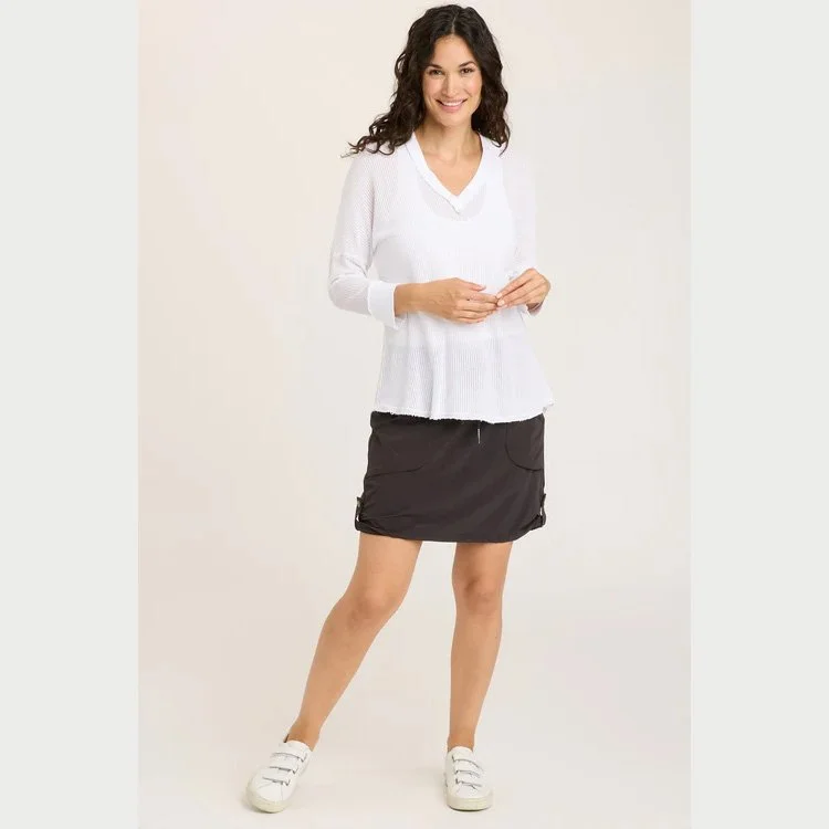 The jett active whisper stretch skort in black by Wearables
