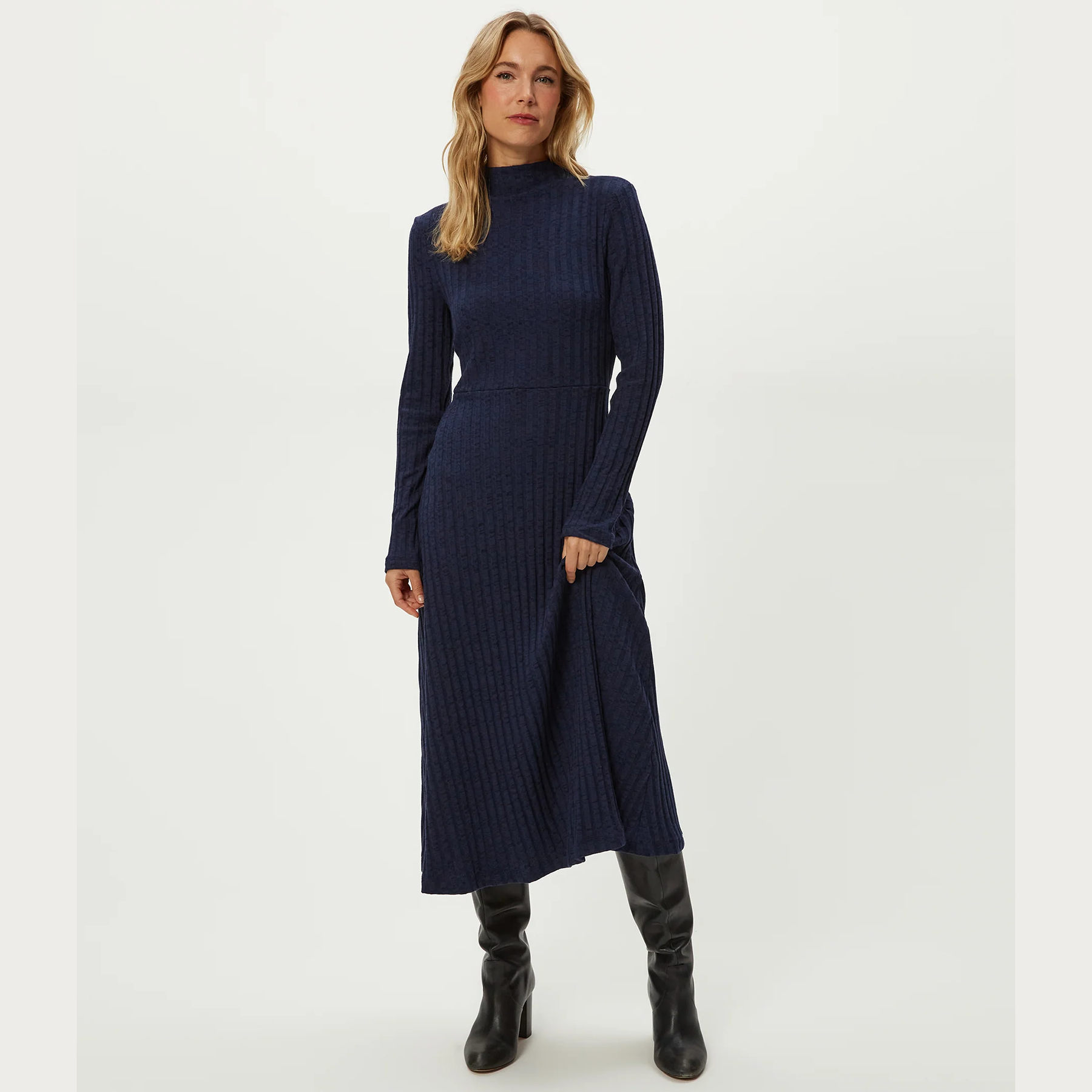 Michael-Stars-lenox-mock-neck-midi-dress-nocturnal-02.png