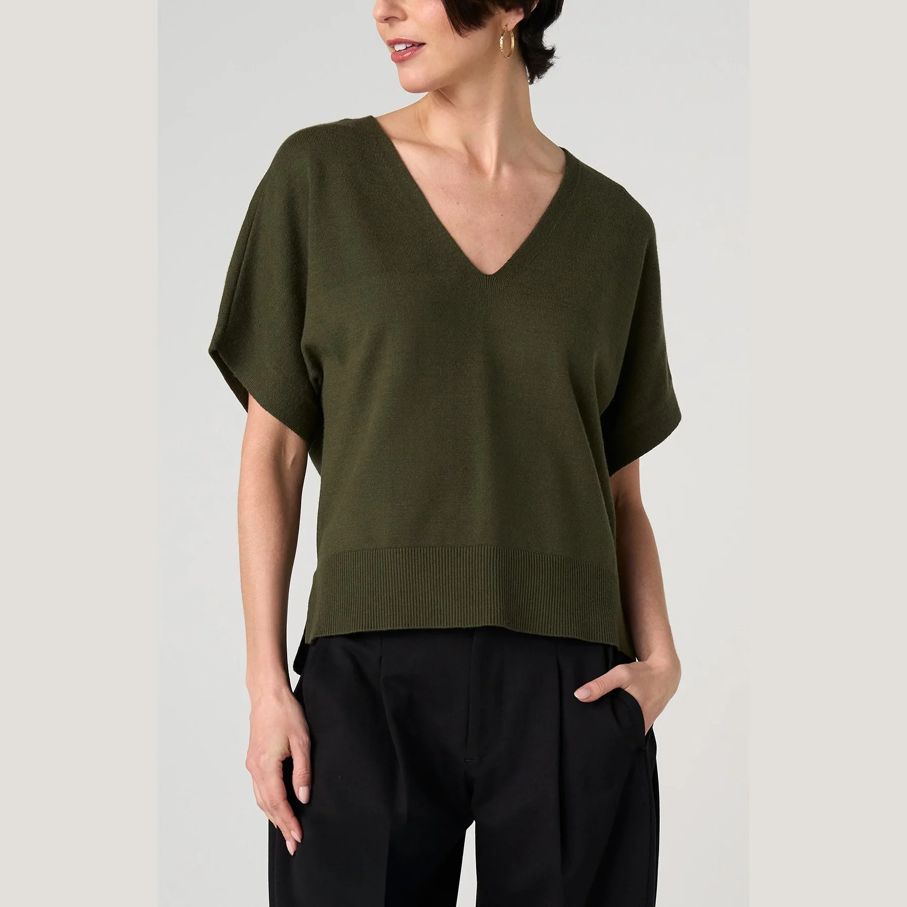 Liverpool-short-sleeve-vneck-popover-dolman-sweater-hunter-green-01.jpg