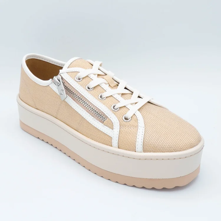 Donald J Pliner — Centro Shoes, Inc display picture 3