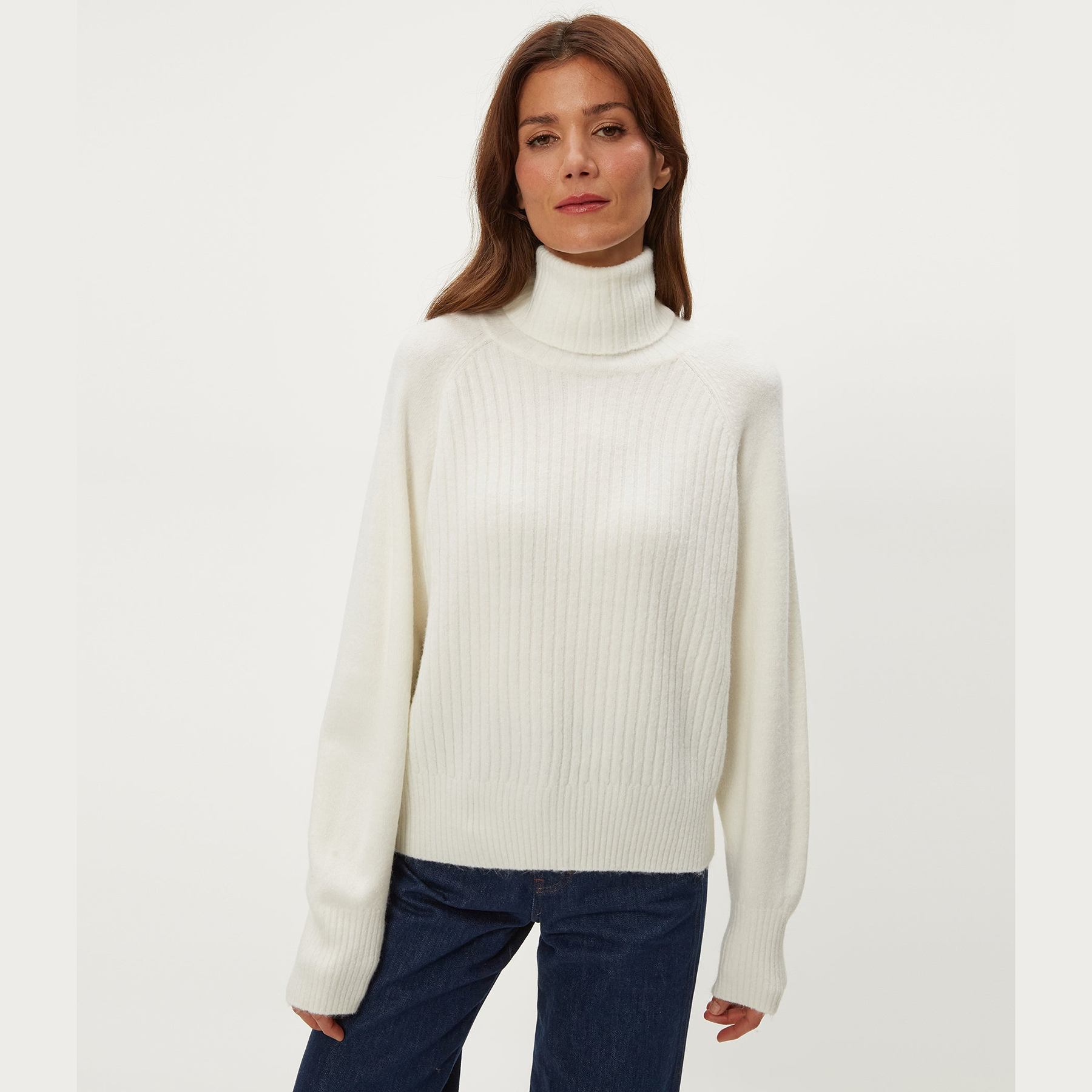 Michael-Stars-storm-turtleneck-sweater-ivory-01.png