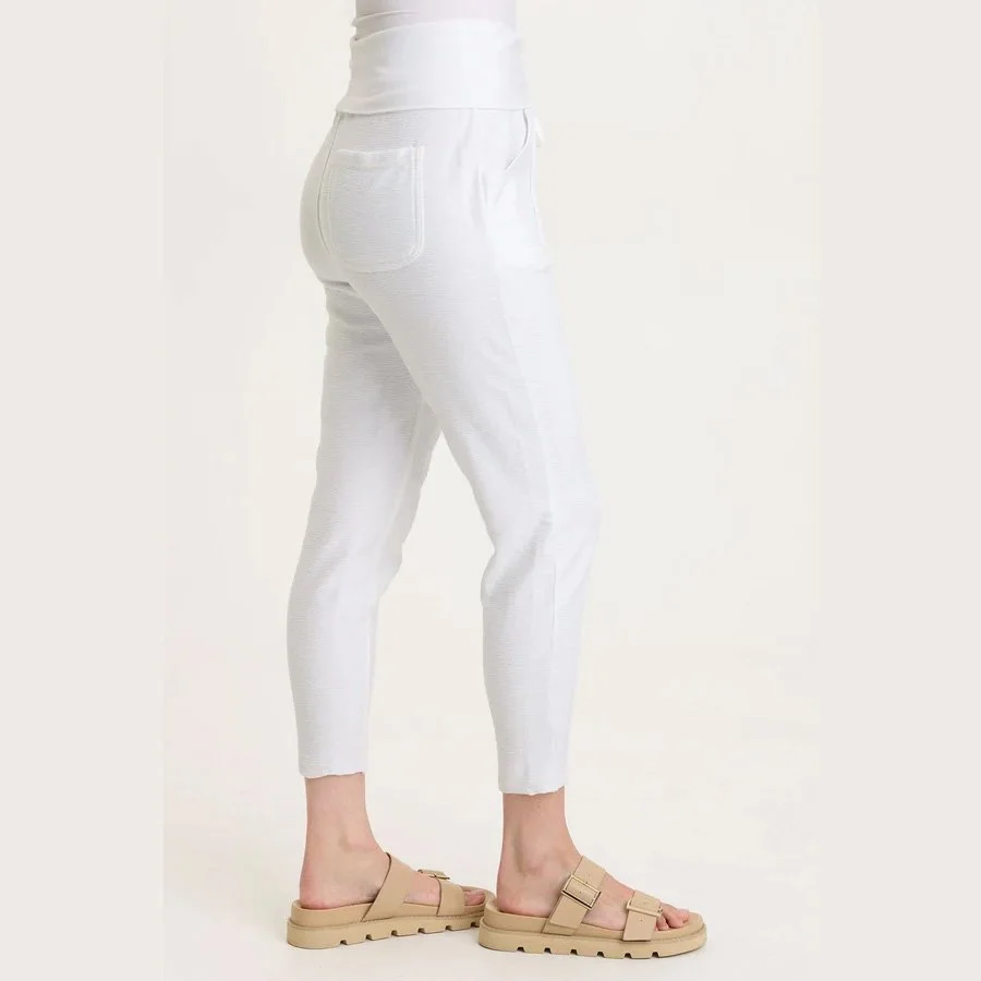 Wearables-keifer-slim-leg-crepe-knit-pant-white-03.jpg