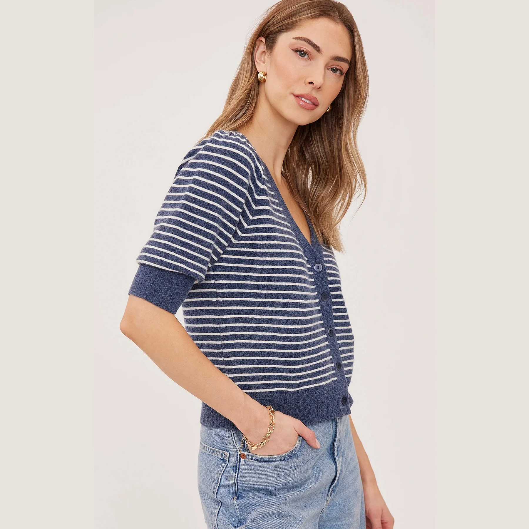 Gentle-Fawn-hildi-knit-top-navy-stripe-01.jpg