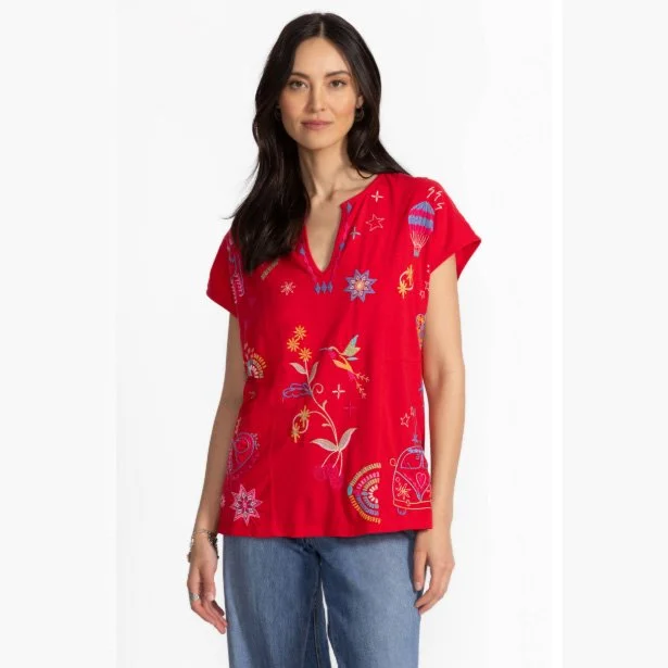 Easy paneled v-neck tee by Johnny Was in racing red color
