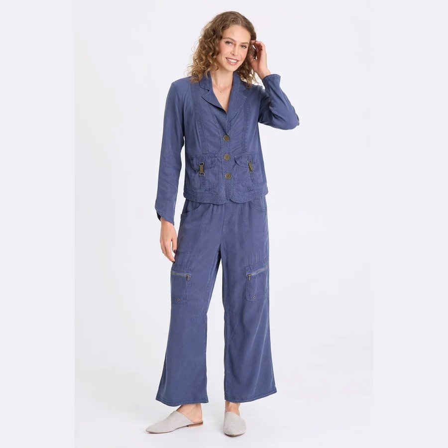 XCVI-eivor-soft-twill-jacket-bluestone-02.jpg