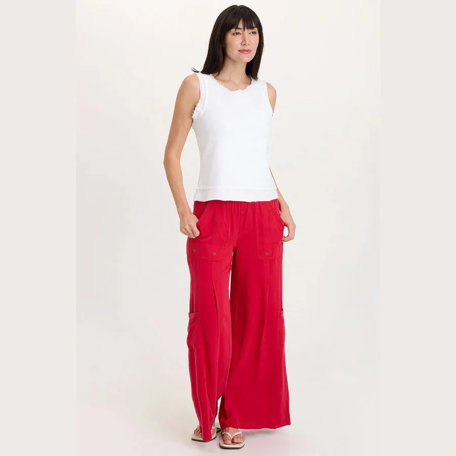 Wearables-ila-crepe-knit-raw-edge-tank-white-02.jpg