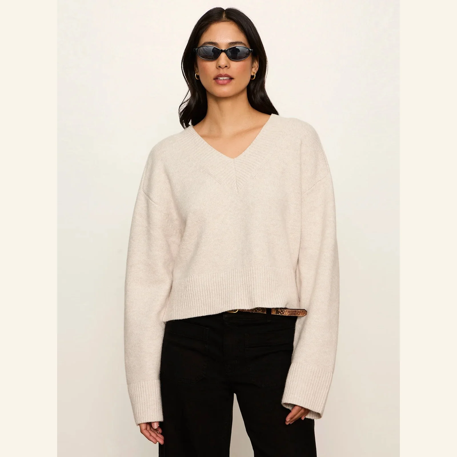 Sanctuary-vanna-vneck-sweater-heather-hazelnut-02.jpg
