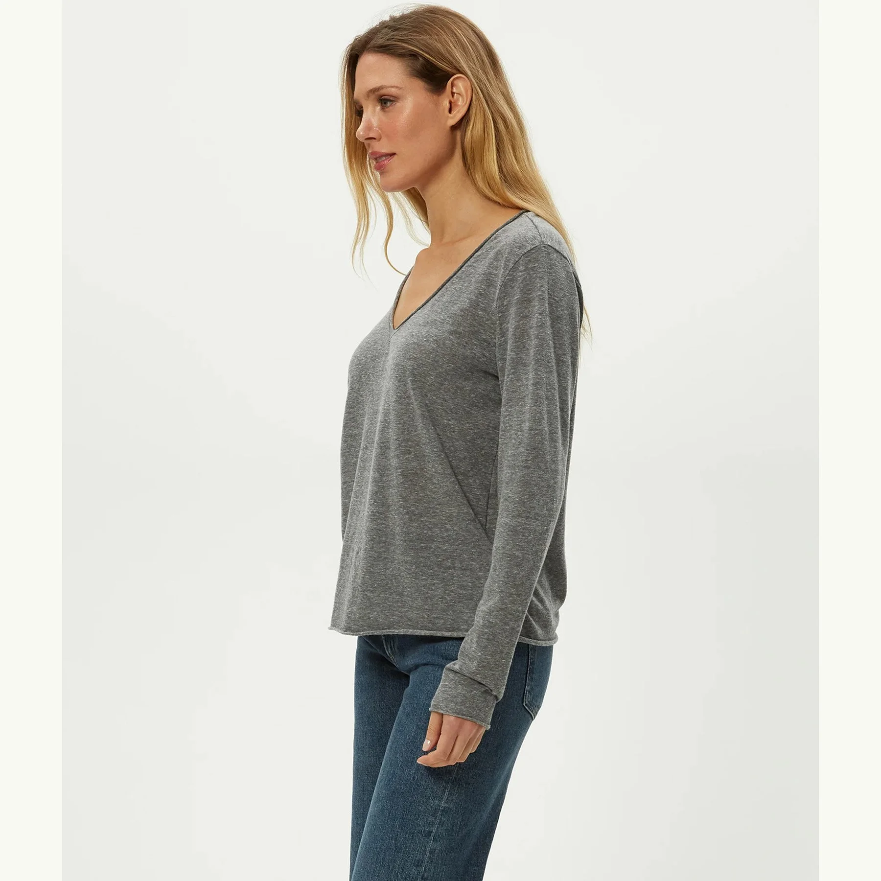 Michael-Stars-kailee-vneck-long-sleeve-tee-charcoal-03.jpg