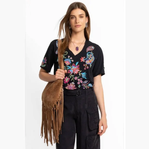 Johnny Was raw hem v-neck tee-karime in black