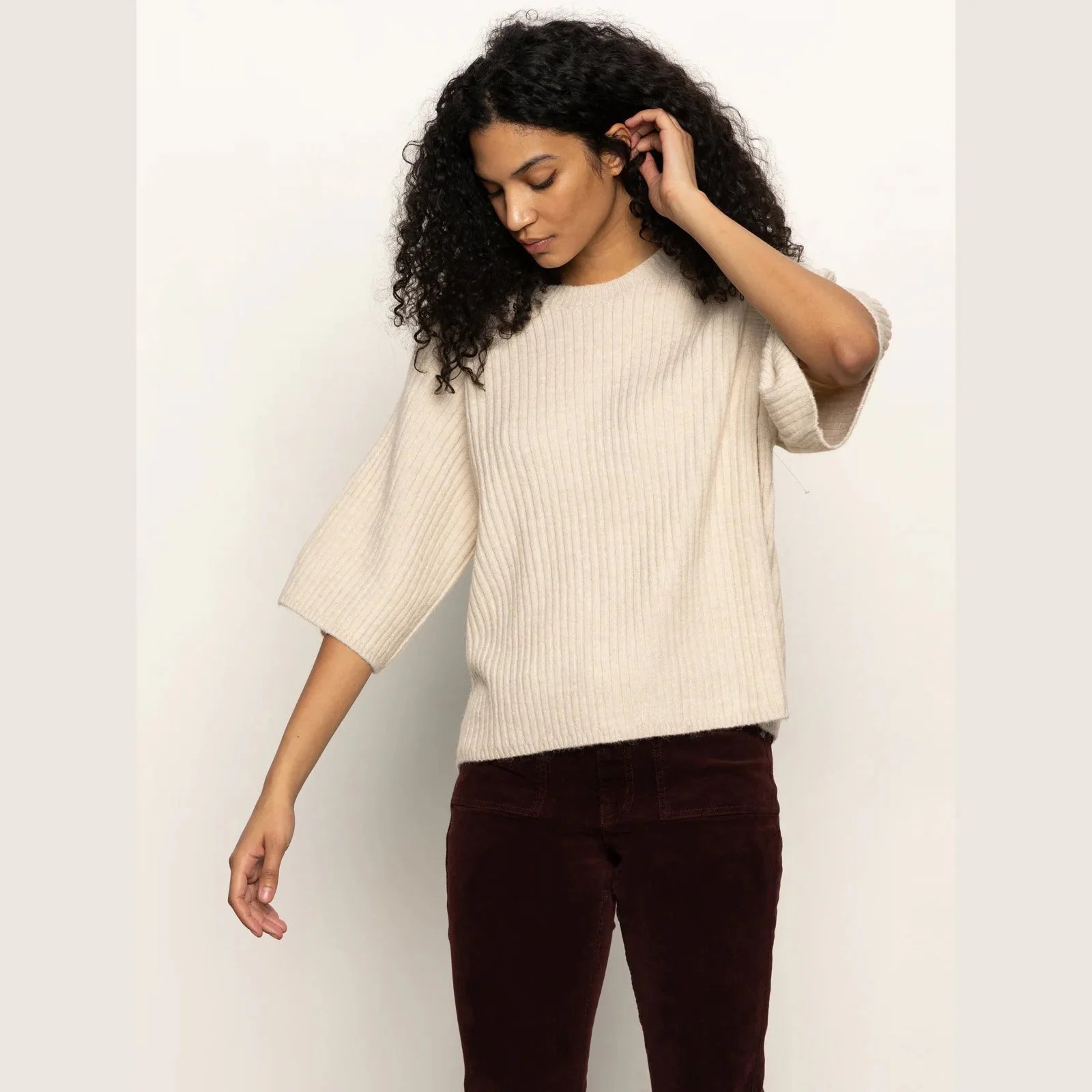 The ribbed sweater tee by Sanctuary Clothing in mother of pearl color