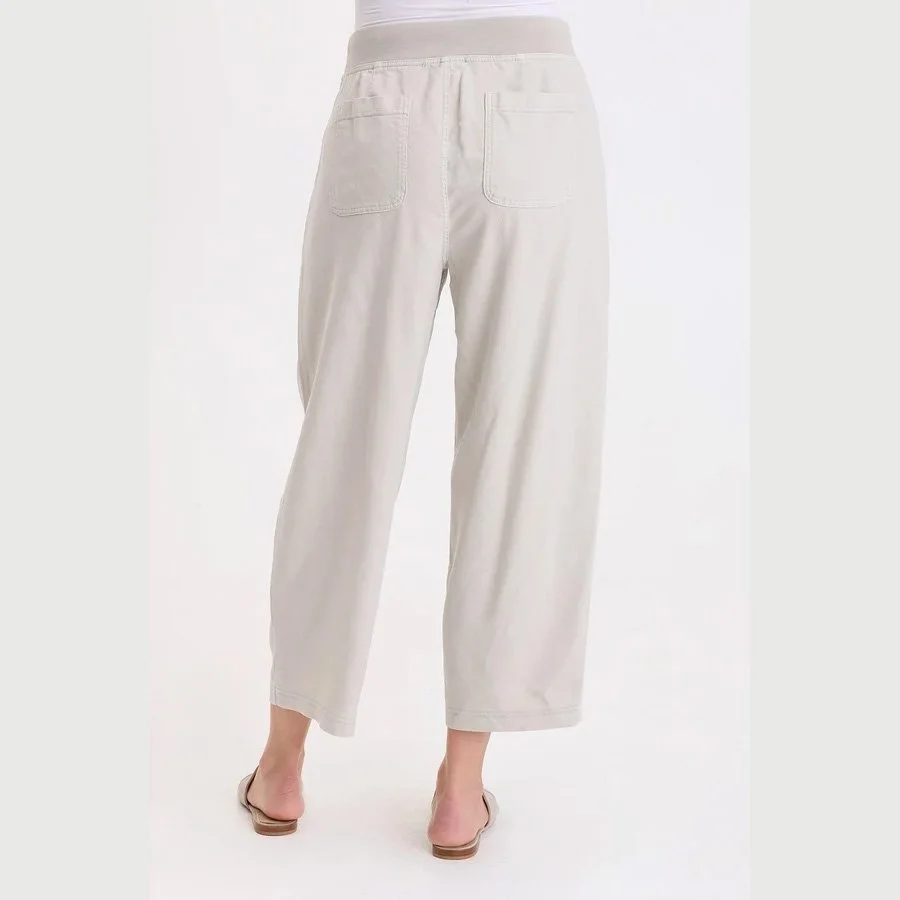 Wearables-festus-twill-tapered-crop-pant-whitecap-pigment-04.jpg
