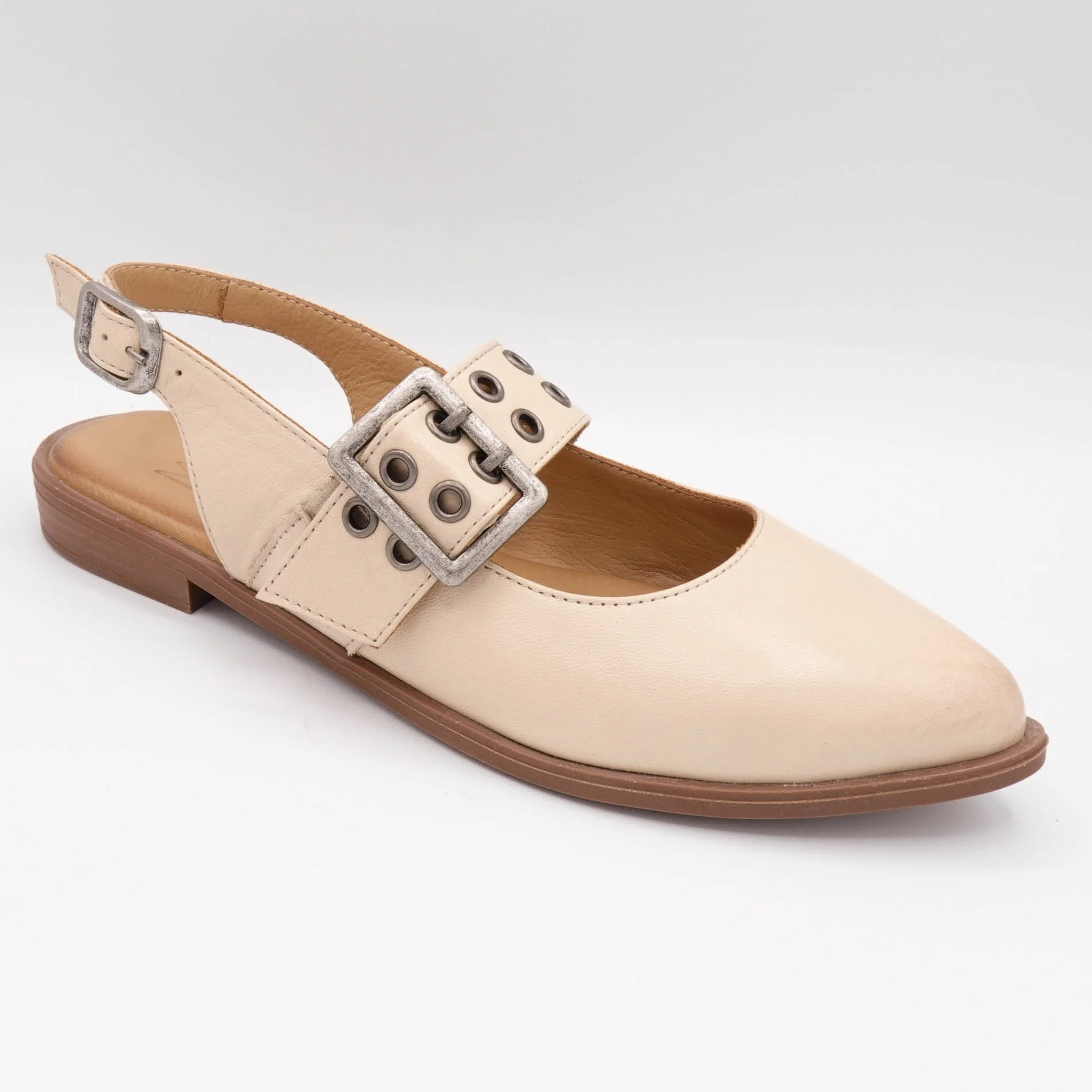 Miz-Mooz-freya-flat-latte-1.jpg
