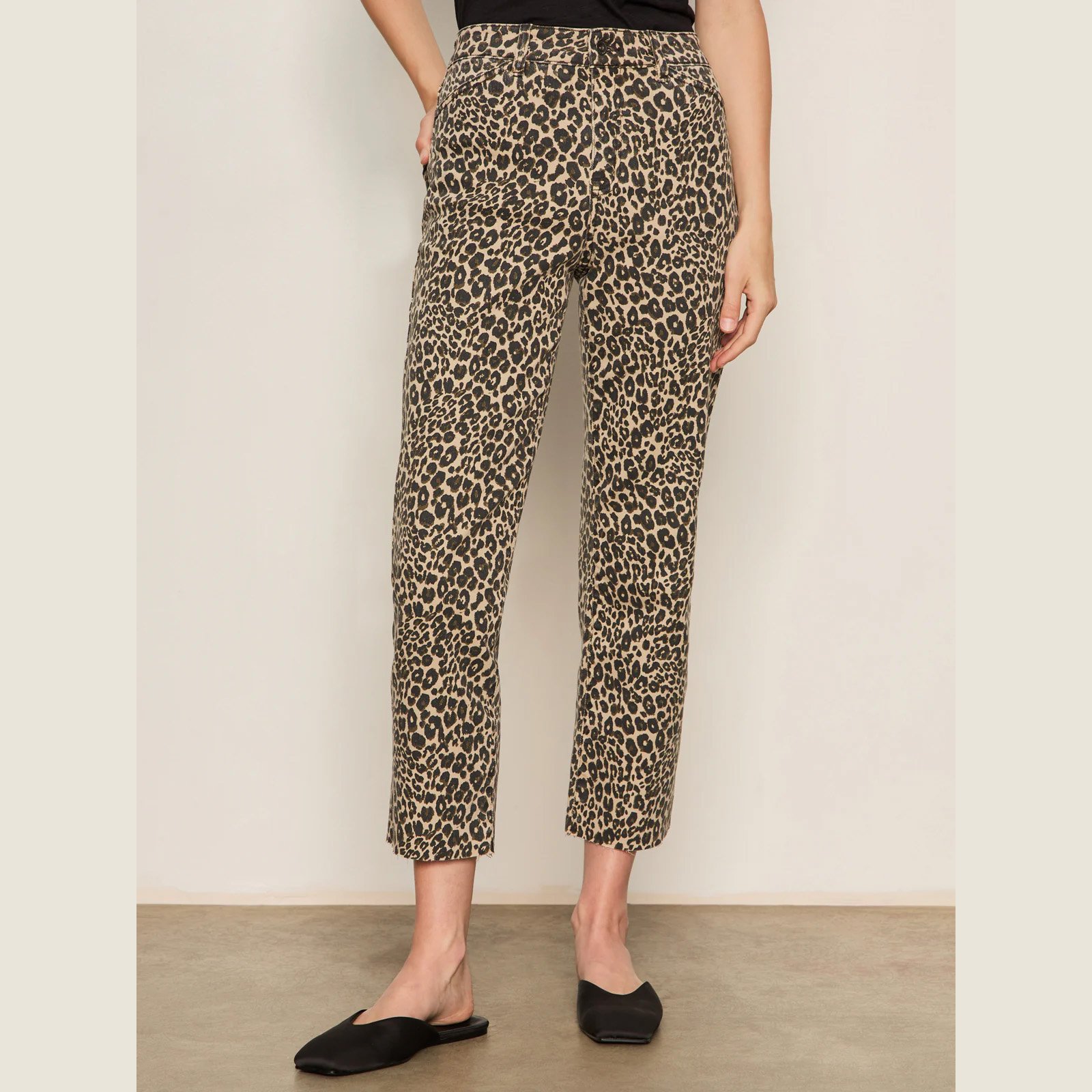 The cadence 90's straight leg crop jean in french kitty print by Sanctuary Clothing