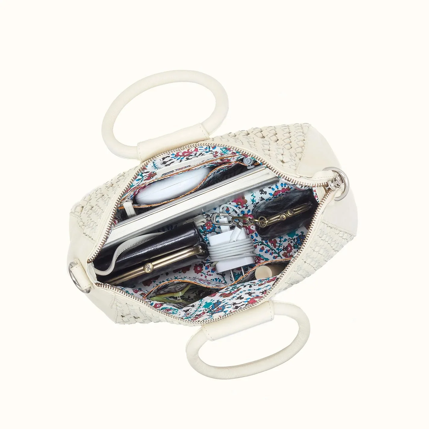 Hobo-sheila-medium-satchel-whitecap-02.jpg