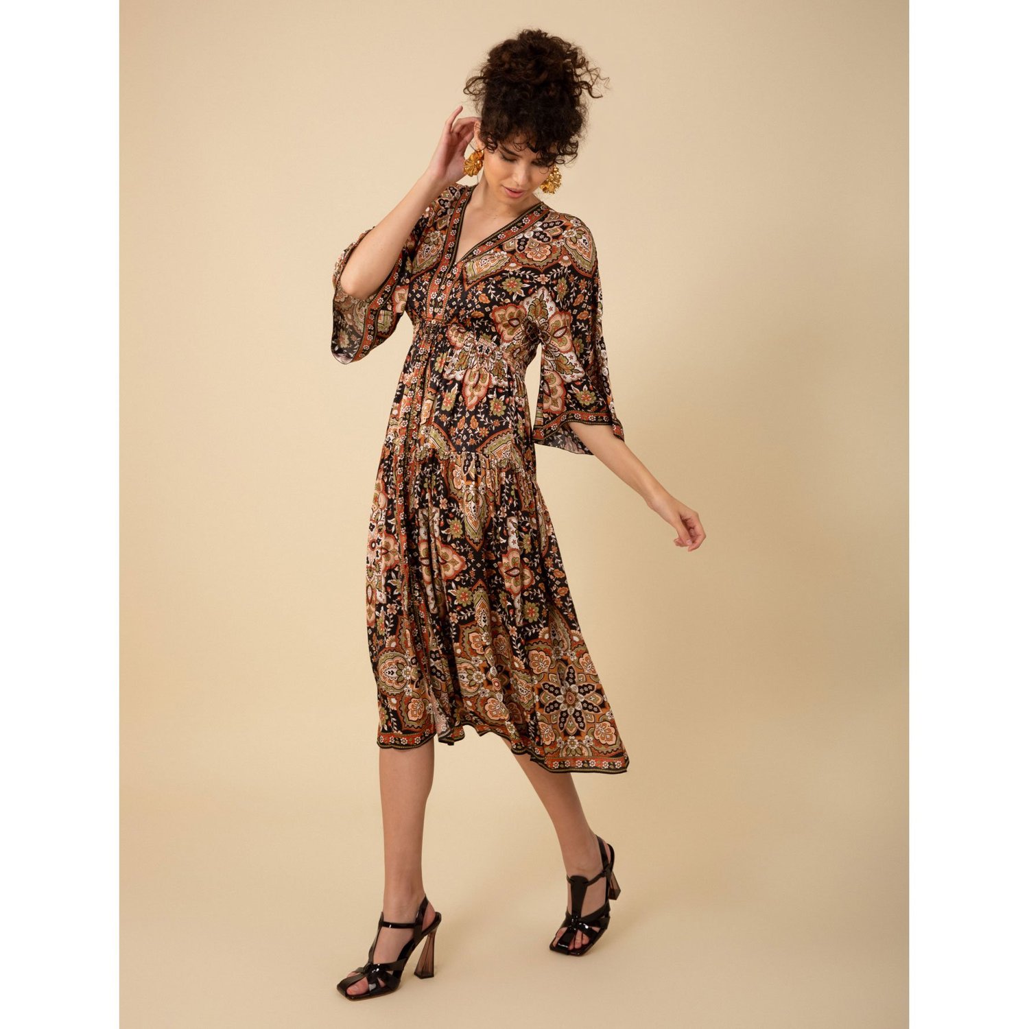 hale bob black dress Hale Bob Women's CHRISTINA Floral And Paisley Black Lace Mini Dress 51 –  Izzi of Baslow main image 1