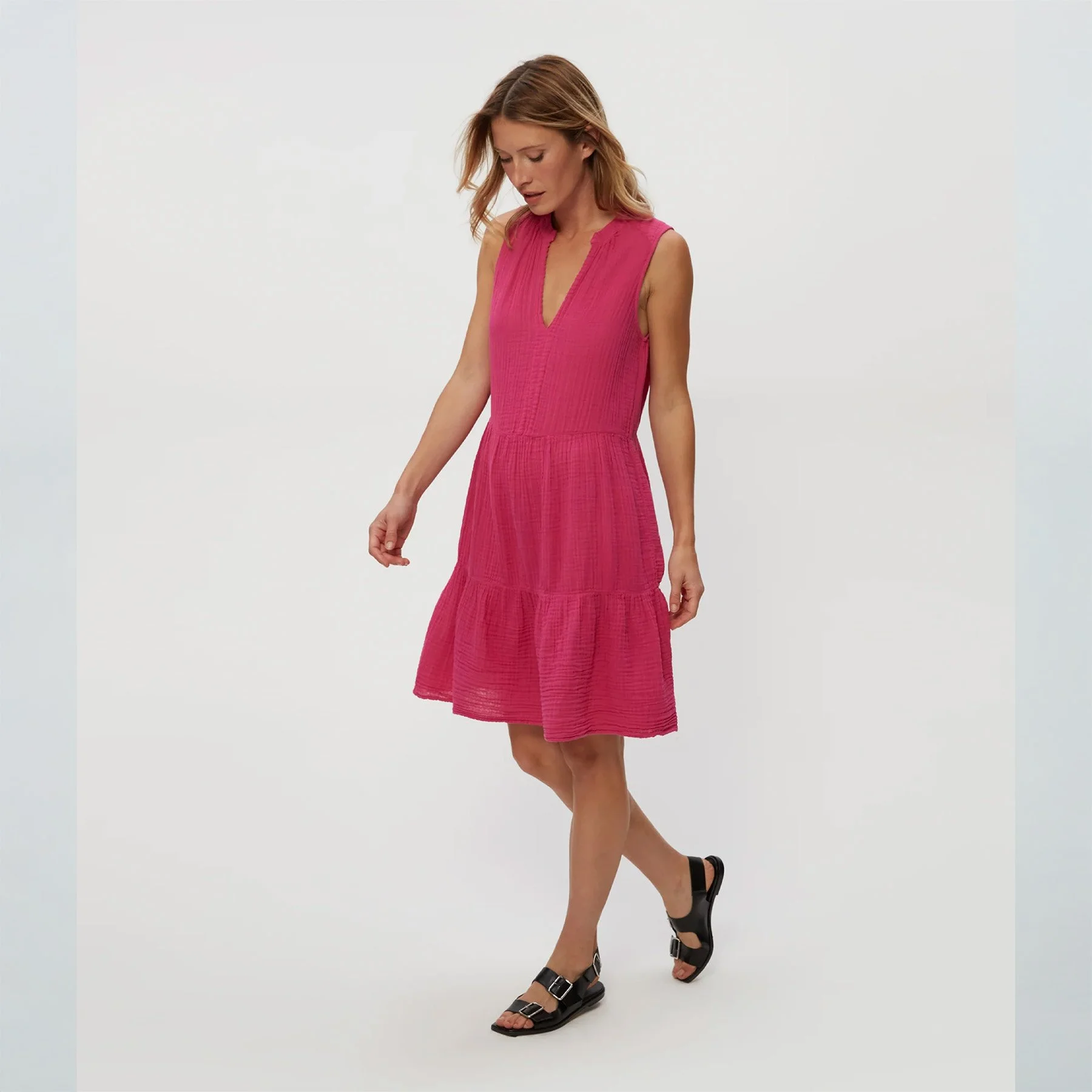 Michael-Stars-daisy-gauze-dress-pitaya-03.jpg