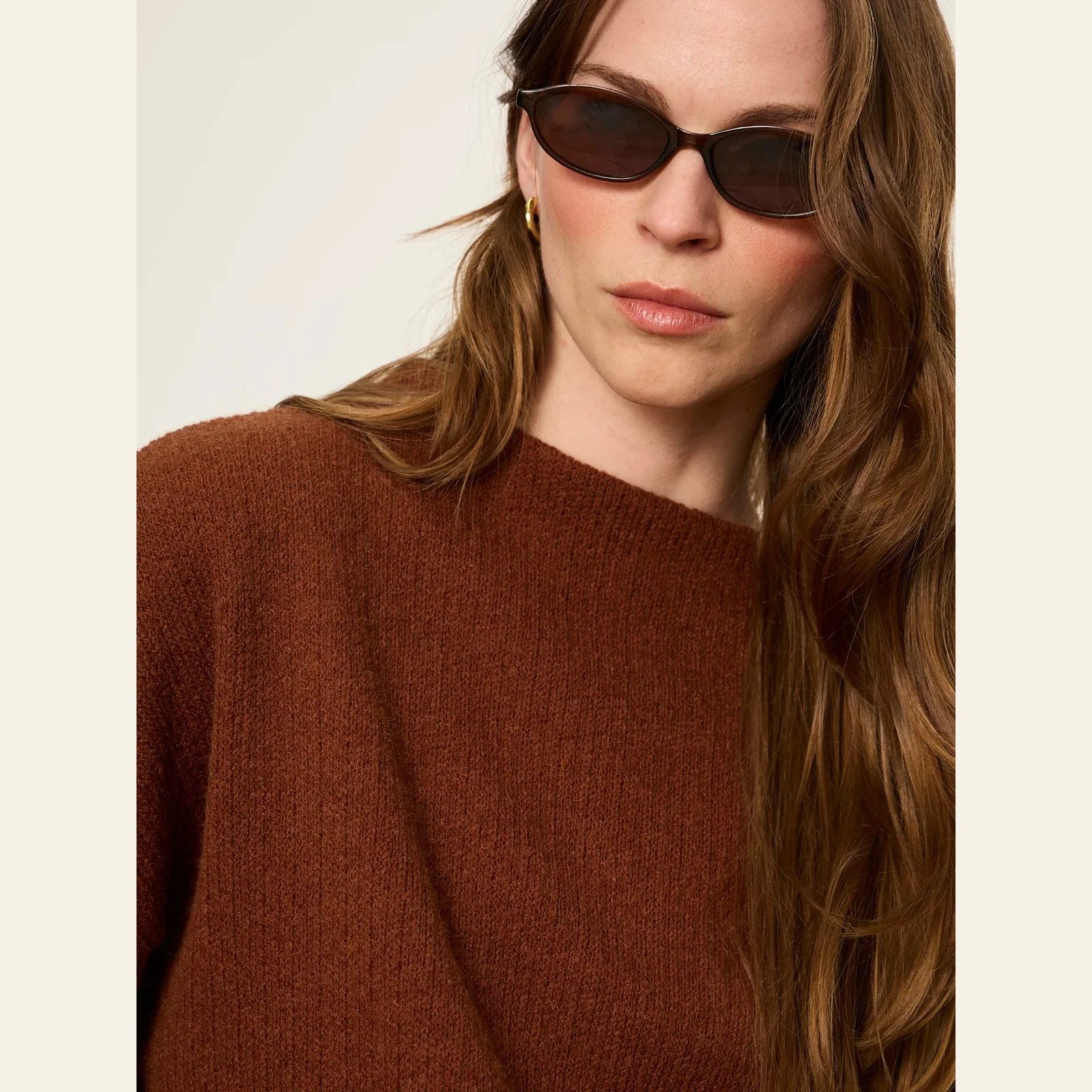Sanctuary-ribbed-dolman-sweatshirt-burnt-cocoa-05.jpg
