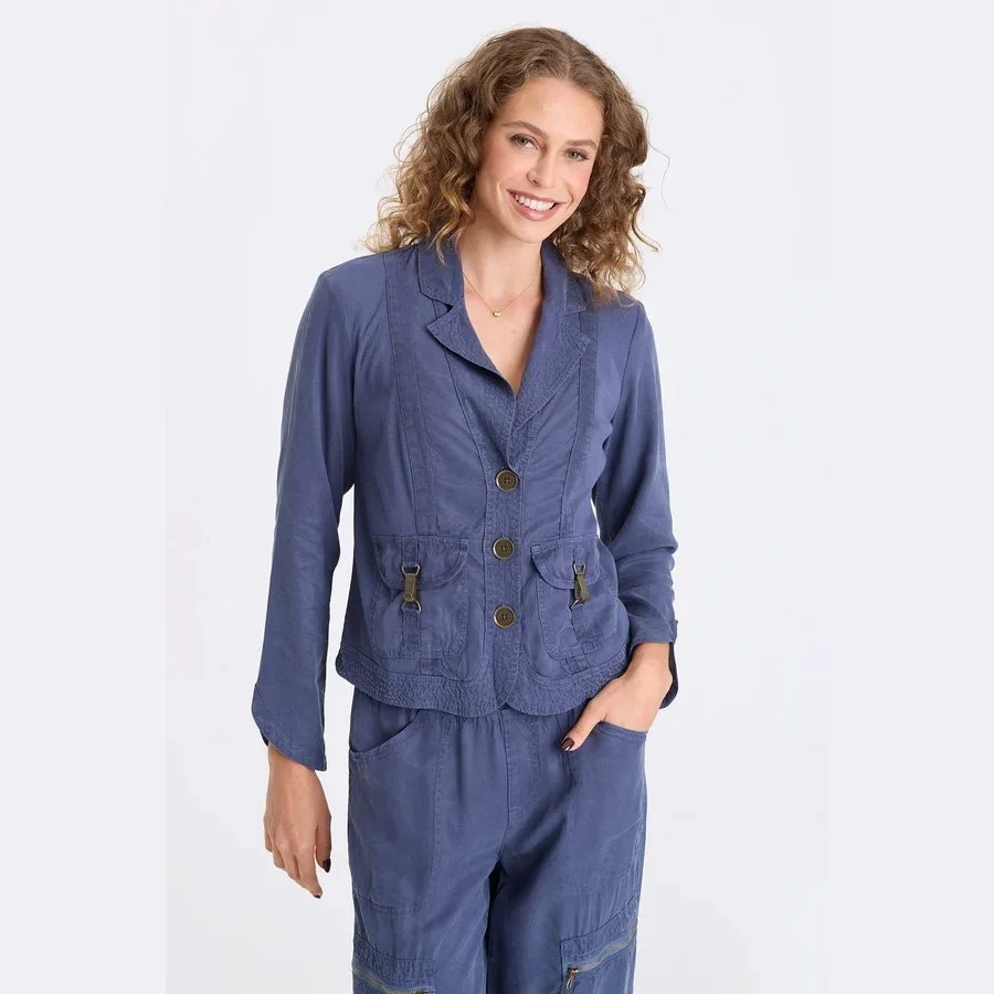 XCVI-eivor-soft-twill-jacket-bluestone-01.jpg