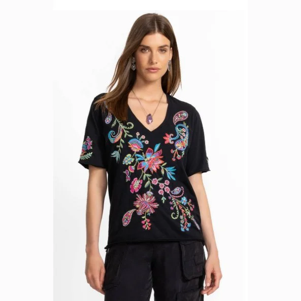 Johnny Was raw hem v-neck tee-karime in black
