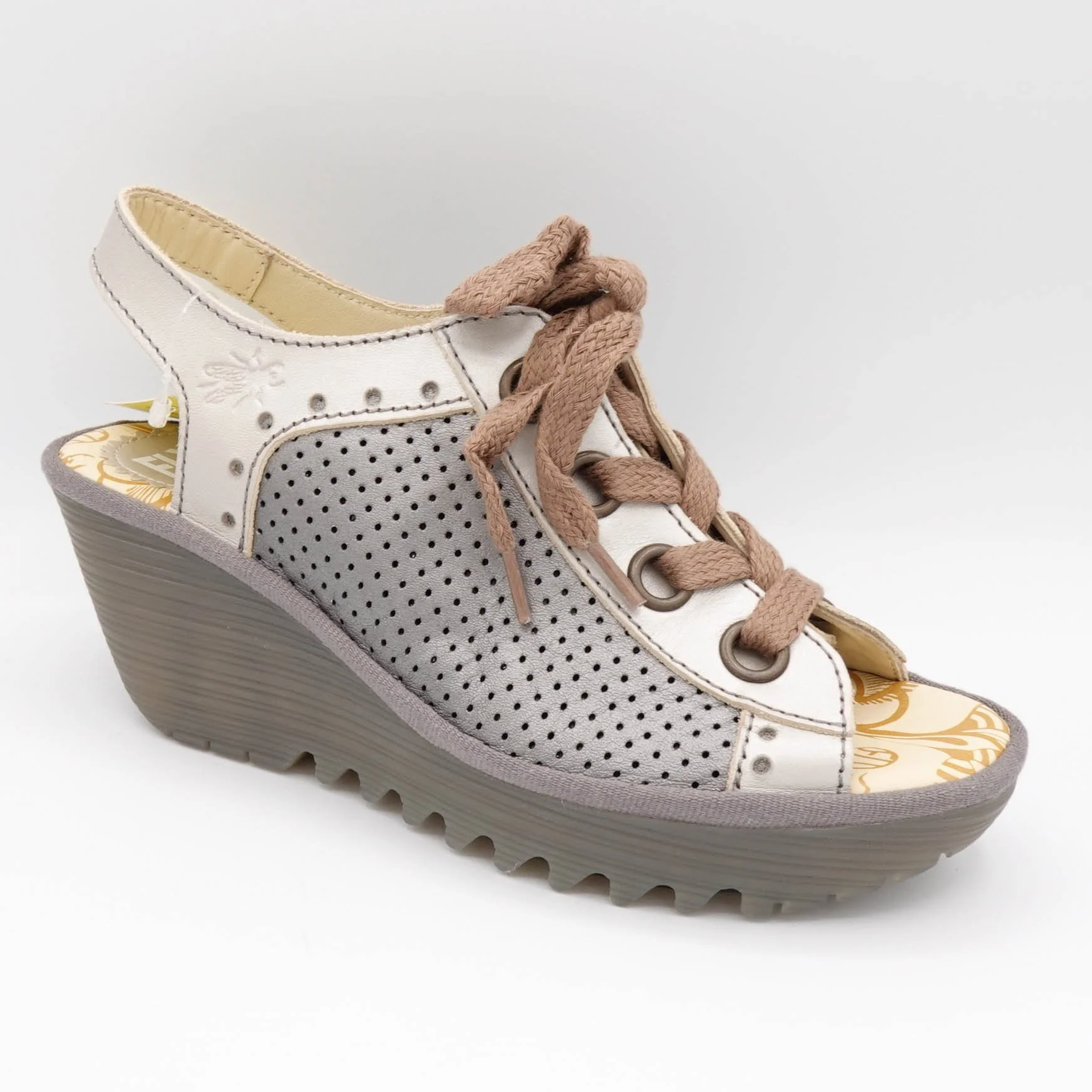 Fly-London-yuta-wedge-sandal-silver-plomo-1.jpg