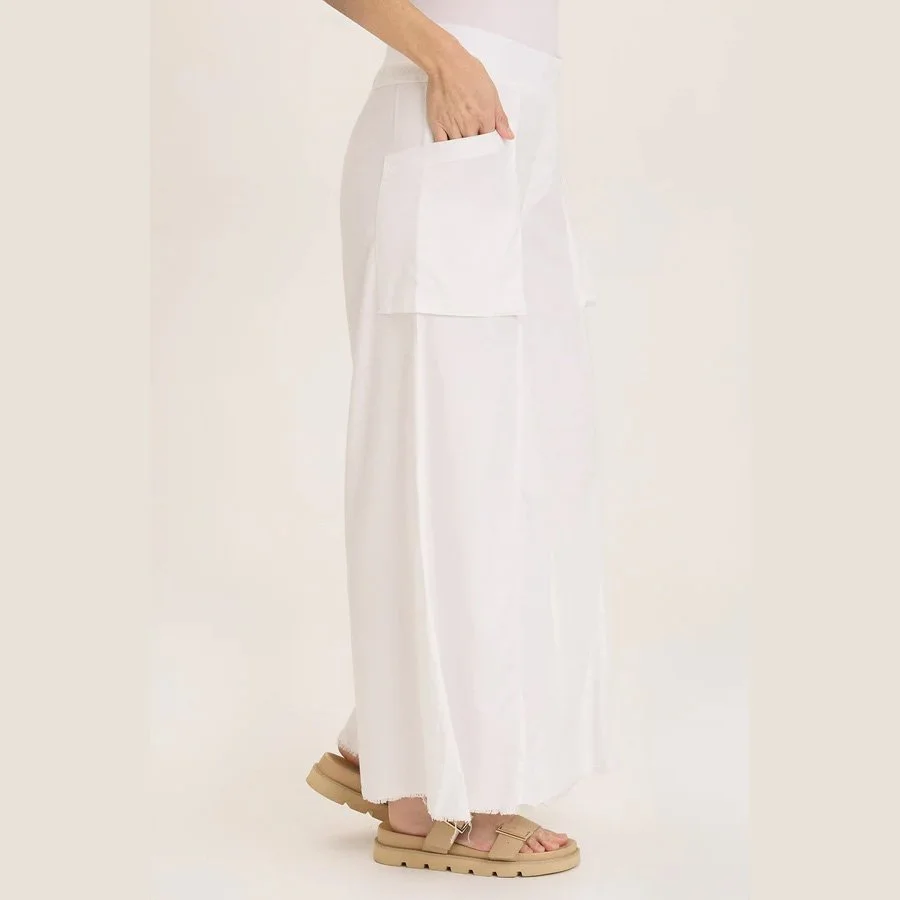 The desoto lightweight twill ultra-flare wide leg pocket trouser by Wearables, in white, side view