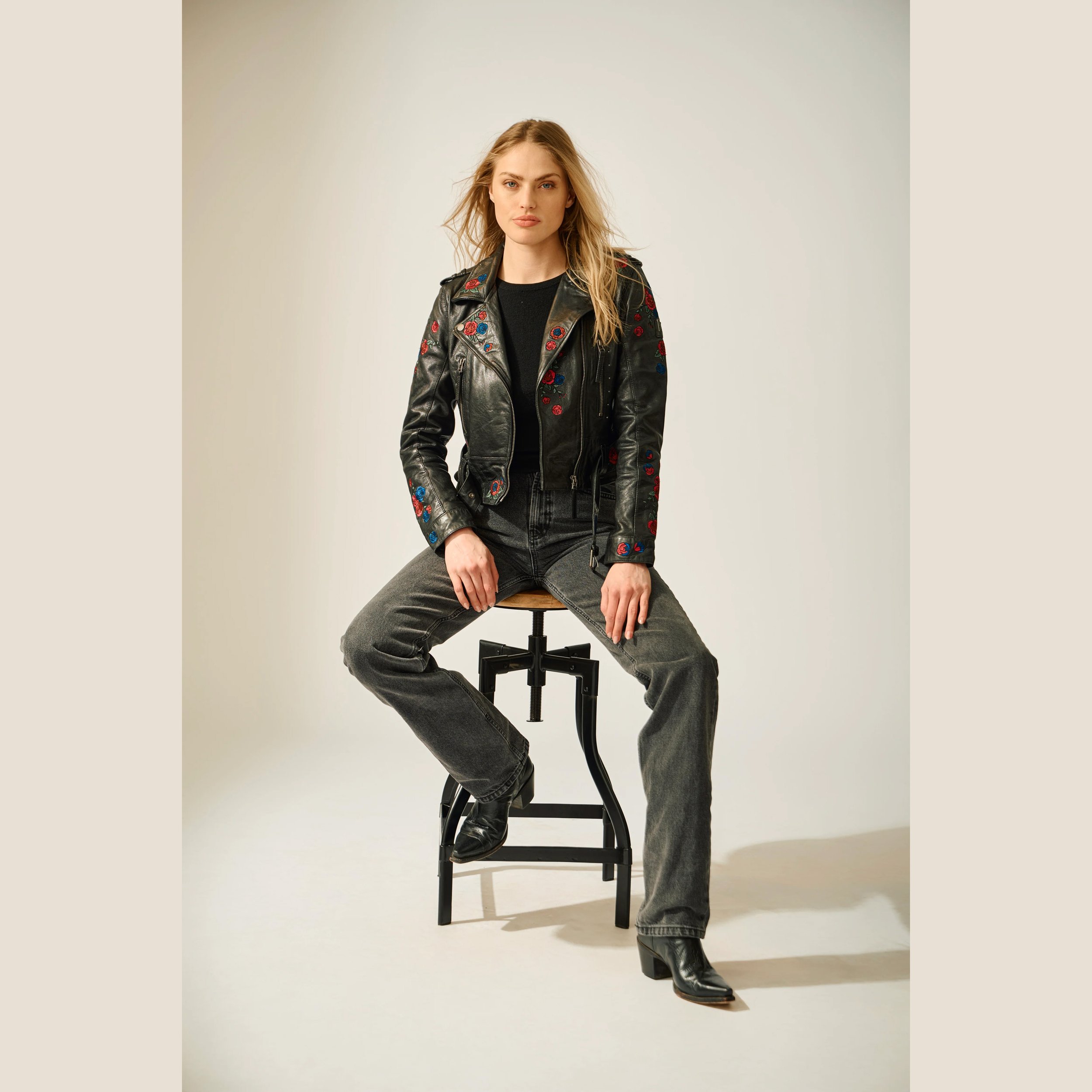 Mauritius-isabella-rf-leather-moto-jacket-black-03.jpg