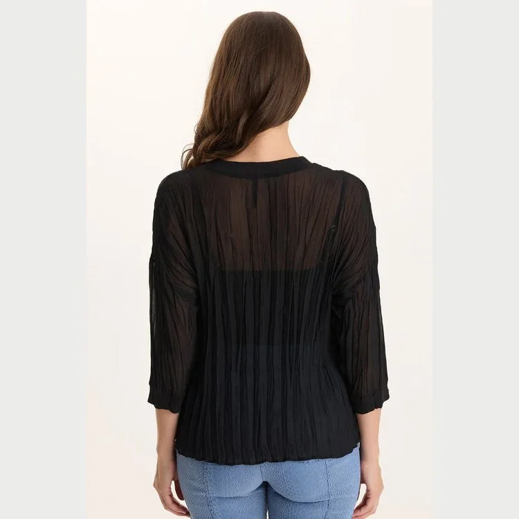 The hoyt crinkle pleat 3/4 sleeve vneck top by XCVI in black
