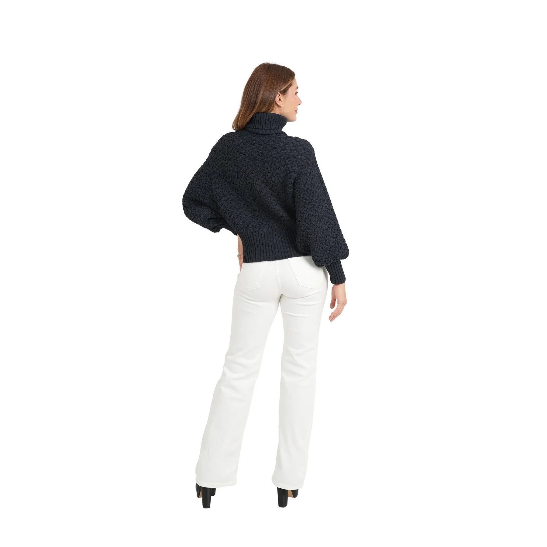 Love-Token-holly-sweater-navy-05.jpg