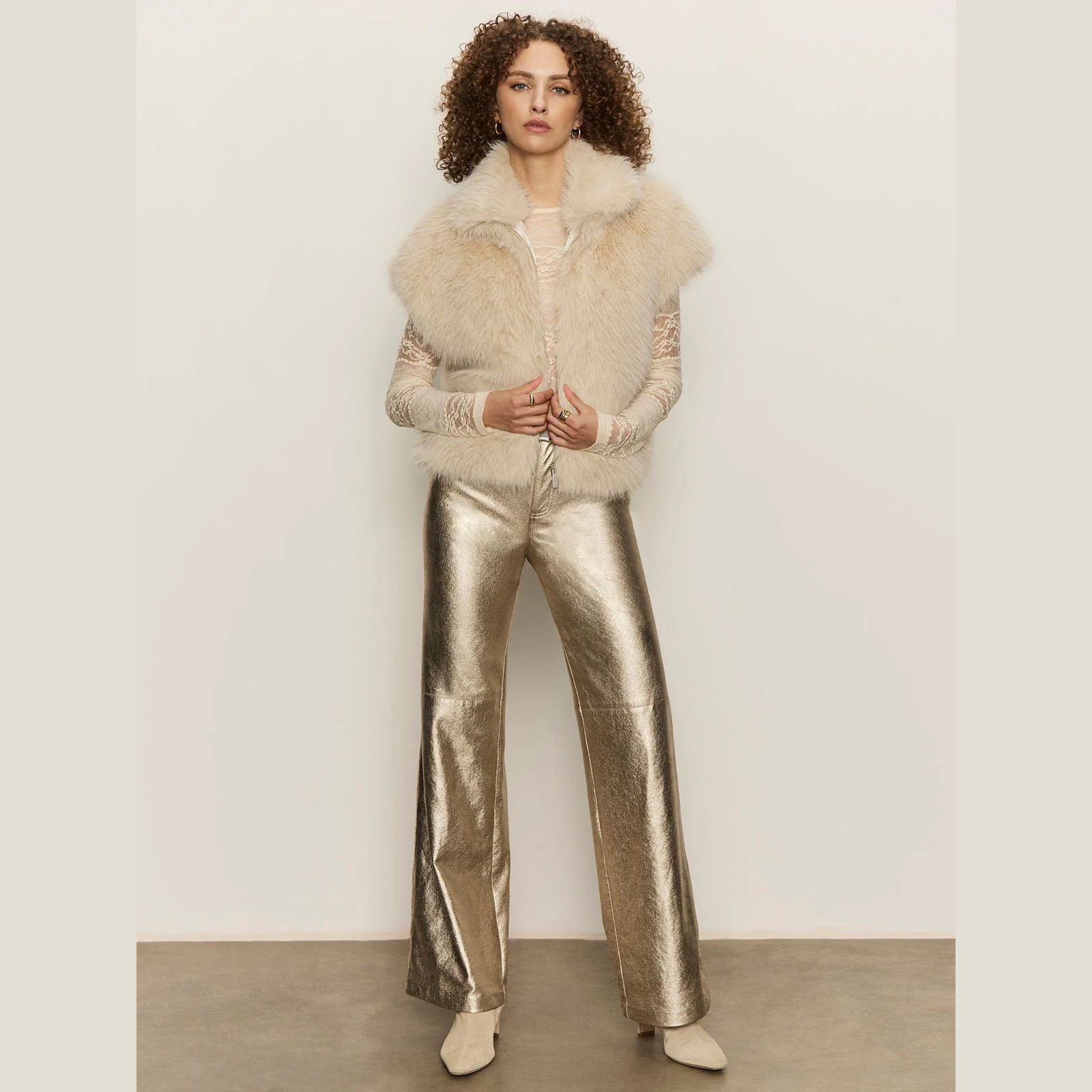 Sanctuary-cadence-relaxed-straight-pant-platinum-06.png