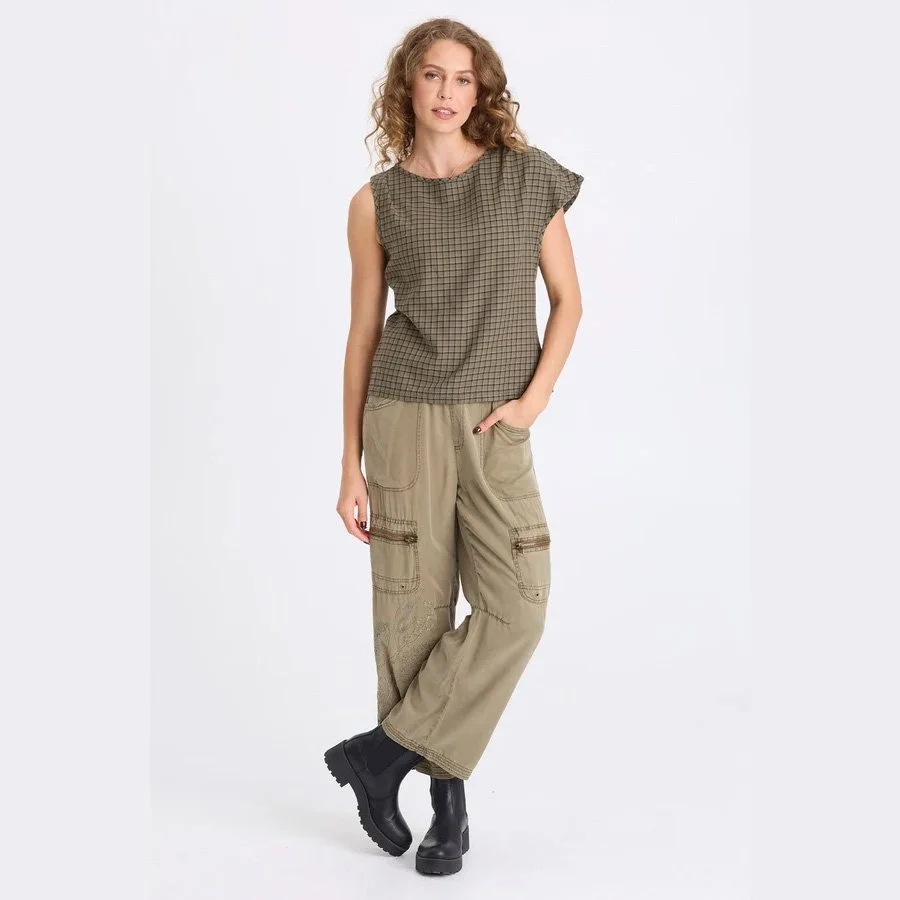 XCVI-odran-embroidered-twill-cargo-pant-kombu-pigment-06.jpg