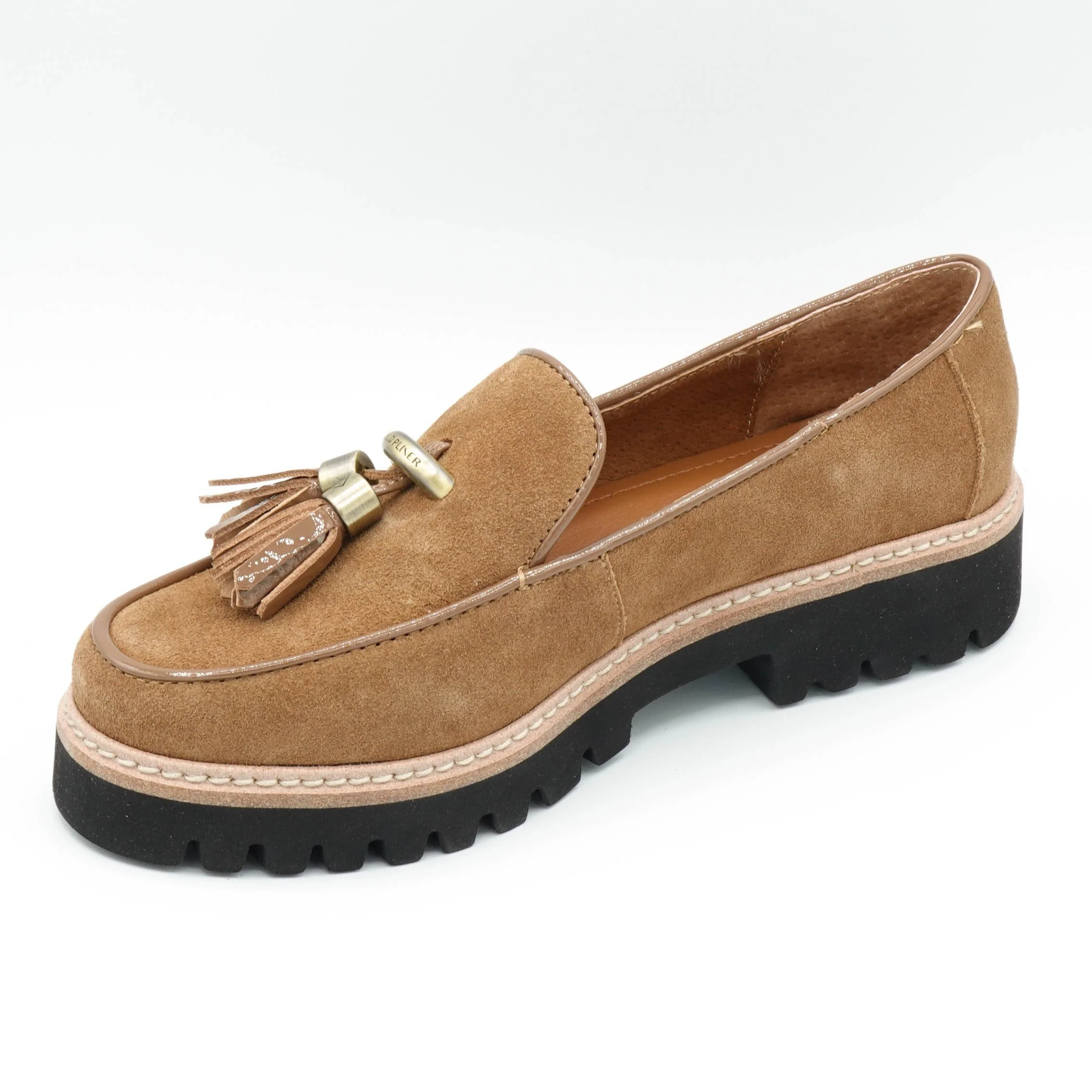 Donald-Pliner-hadi-loafer-with-tassels-saddle-2.jpg