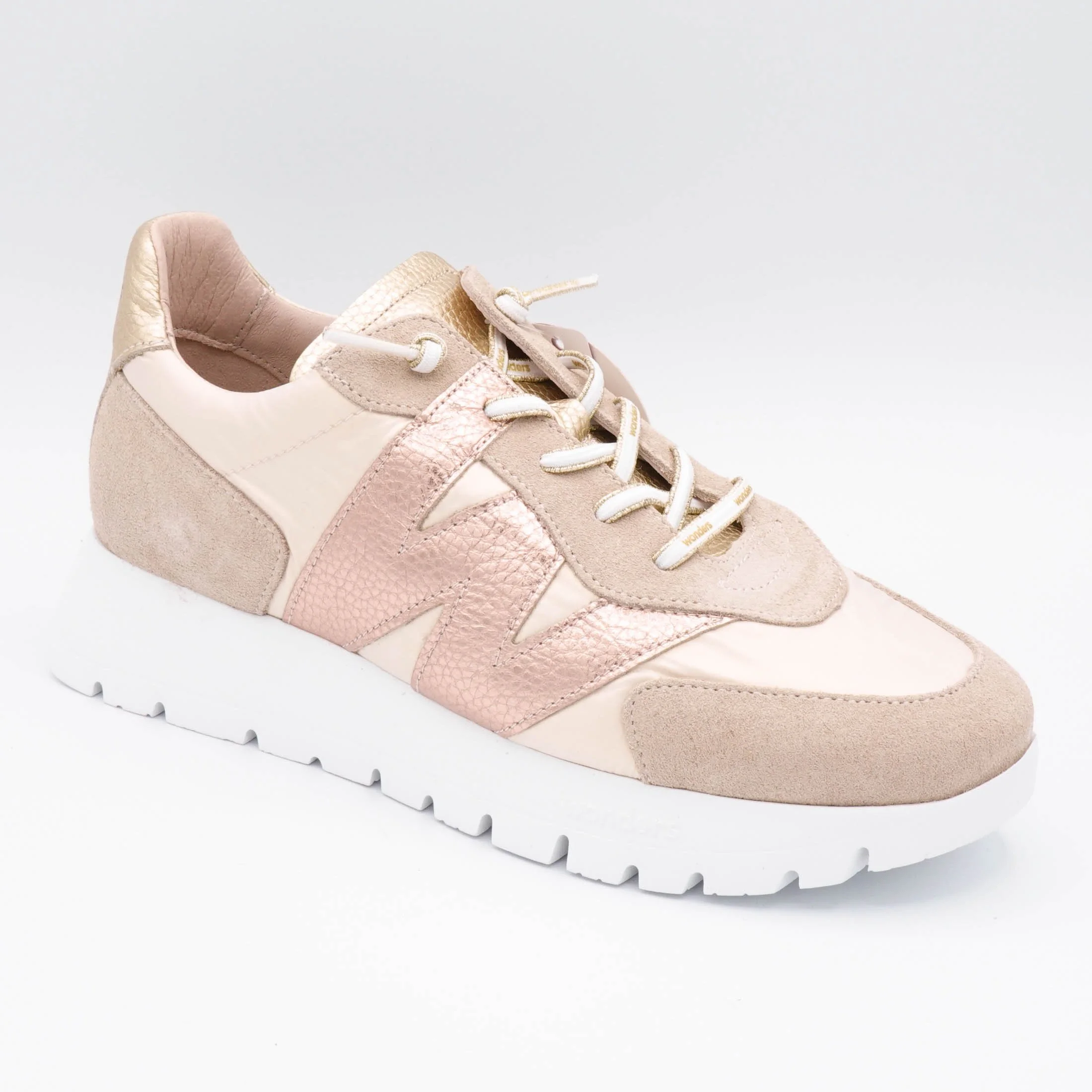 Wonders-oslo-sneaker-beige-celestial-1.jpg