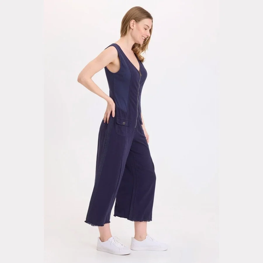 Wearables-linette-twill-zip-up-vneck-jumpsuit-navy-02.jpg