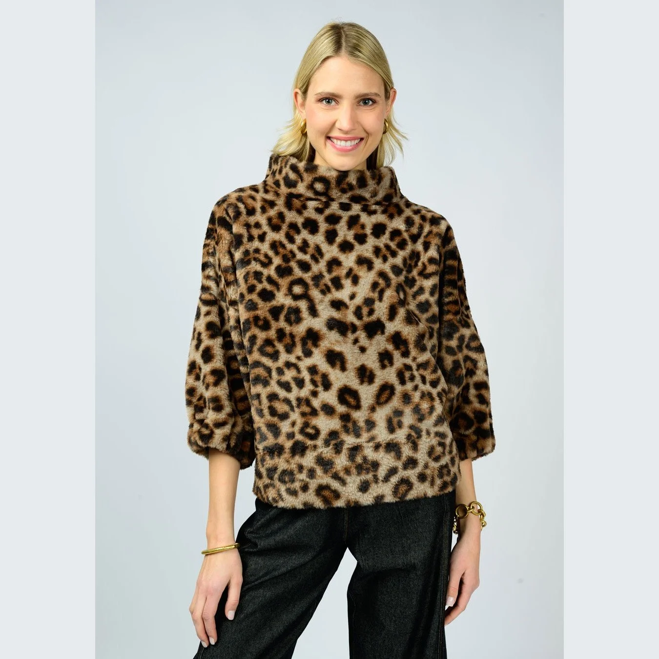 Ivy-Jane-leopard-fur-popover-brown-01.jpg