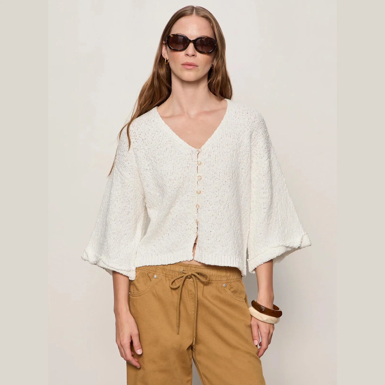 Sanctuary-im-yours-button-front-sweater-chalk-04.jpg