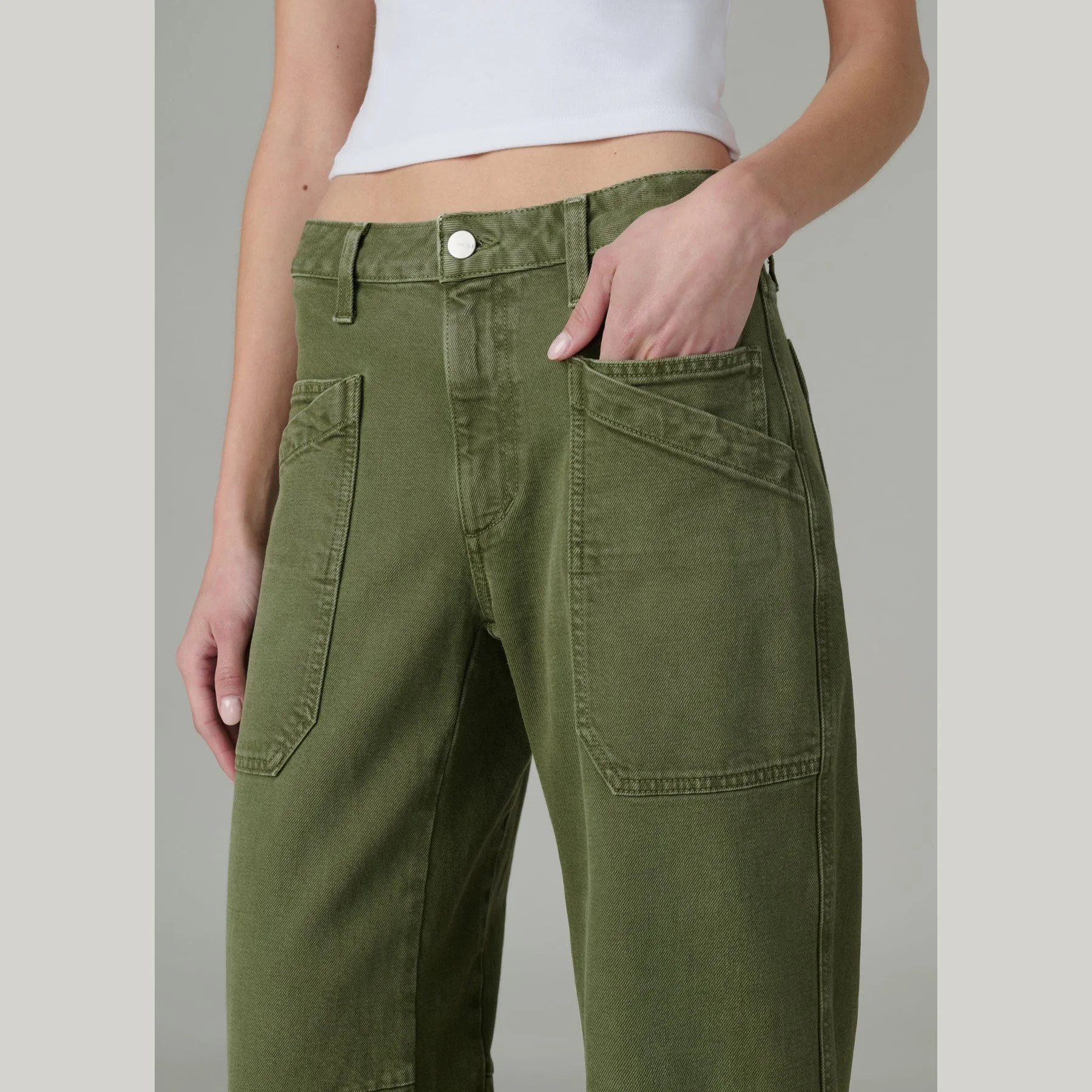 The double pocket barrel jean in winter moss by Joe's Jeans