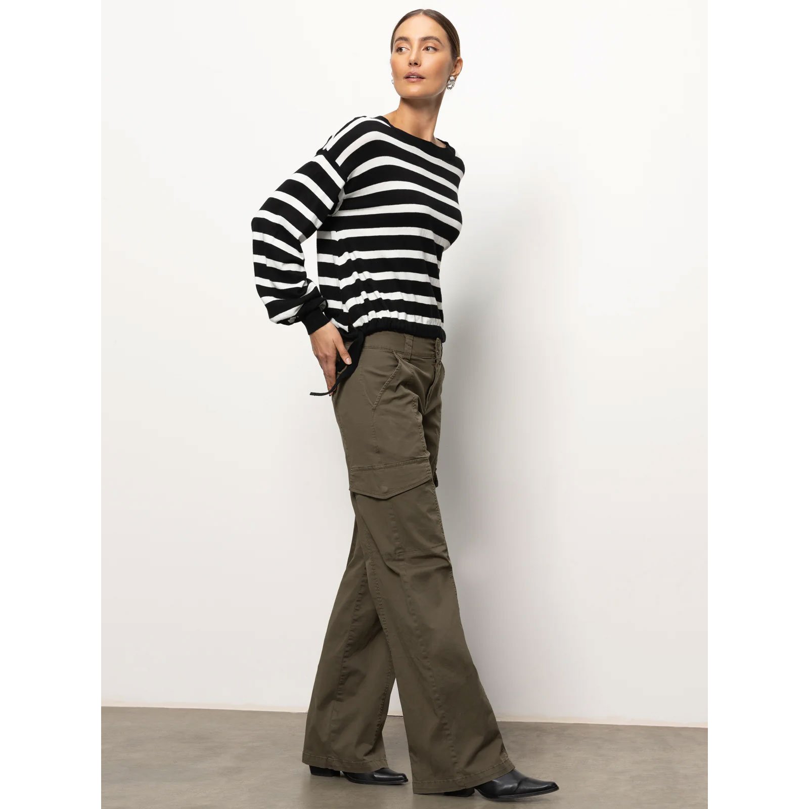 Sanctuary-side-tie-sweater-black-chalk-stripe-06.jpg
