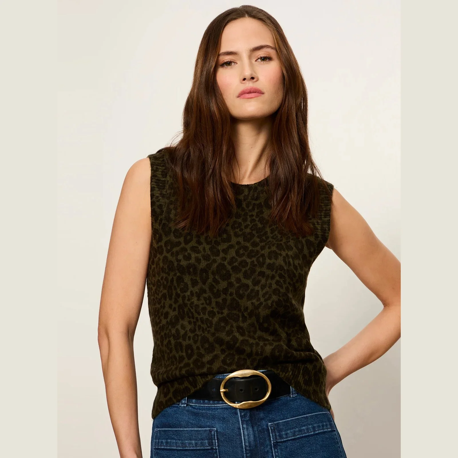Sanctuary-soft-printed-shell-sweater-kalamata-leopard-01.jpg