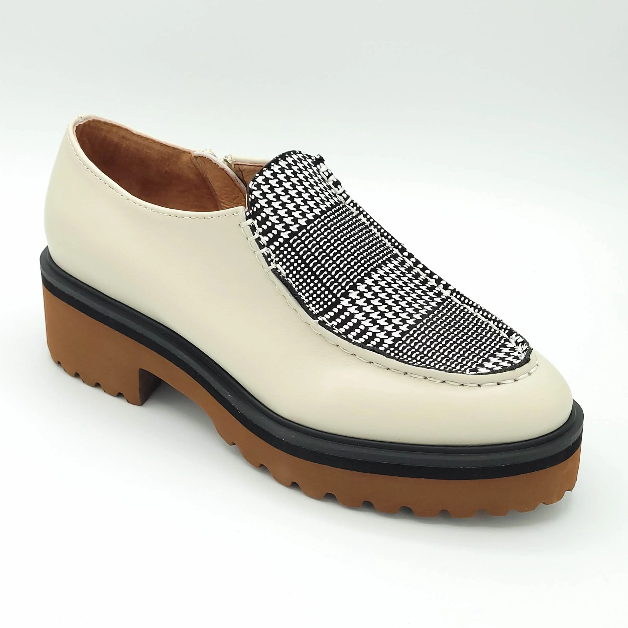 All-Black-footwear-loafer-24-ivory-1.jpg
