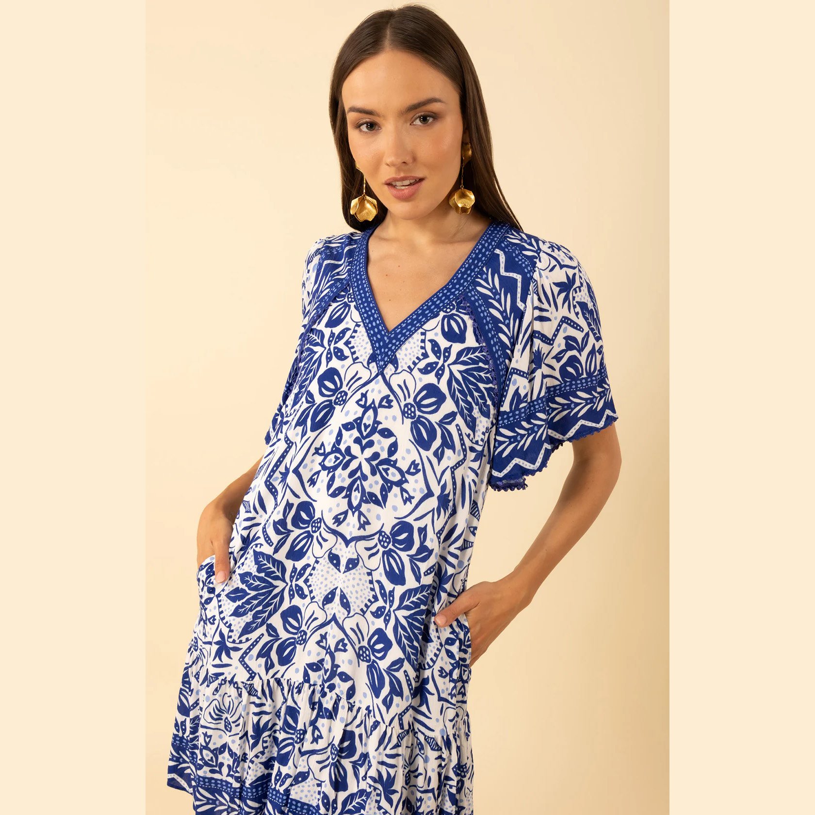 Hale-Bob-aliya-vneck-short-sleeve-dress-blue-03.jpg