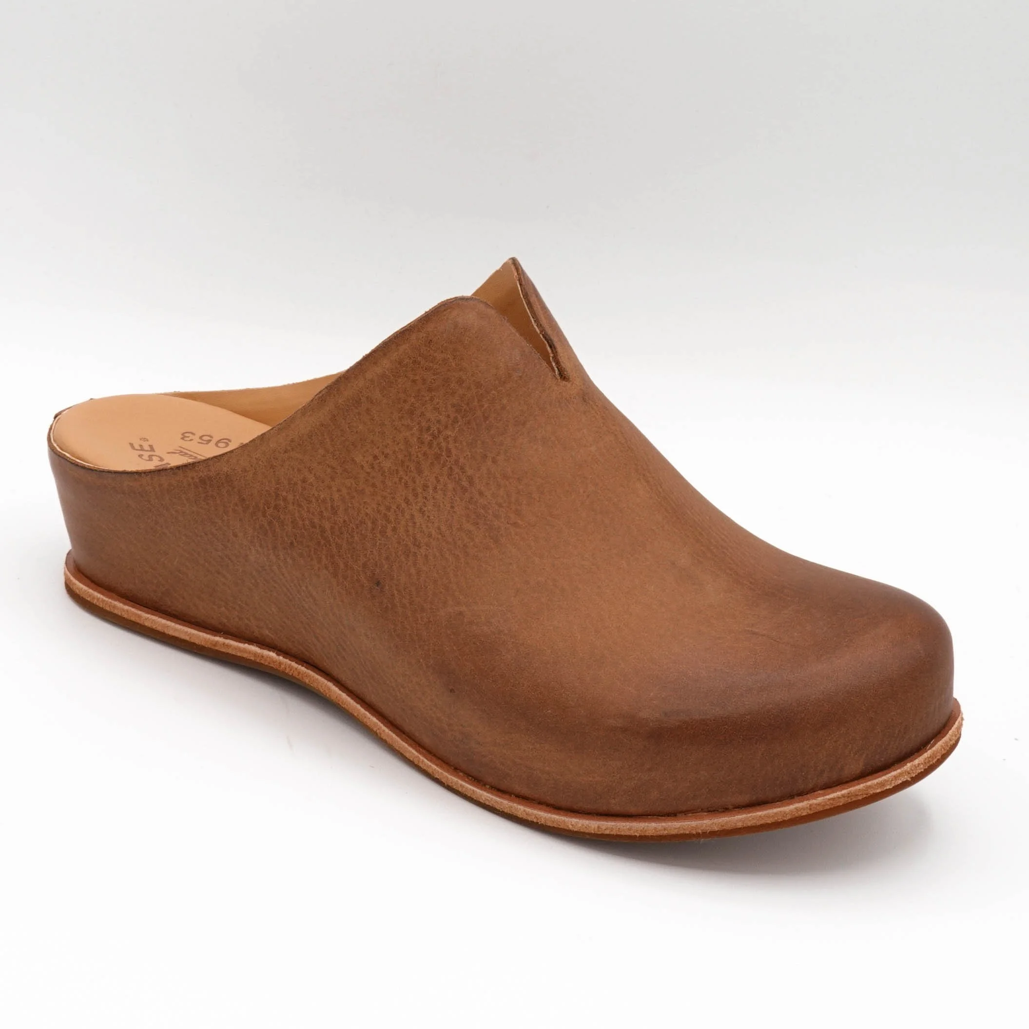 Kork-Ease-para-brown-1.jpg