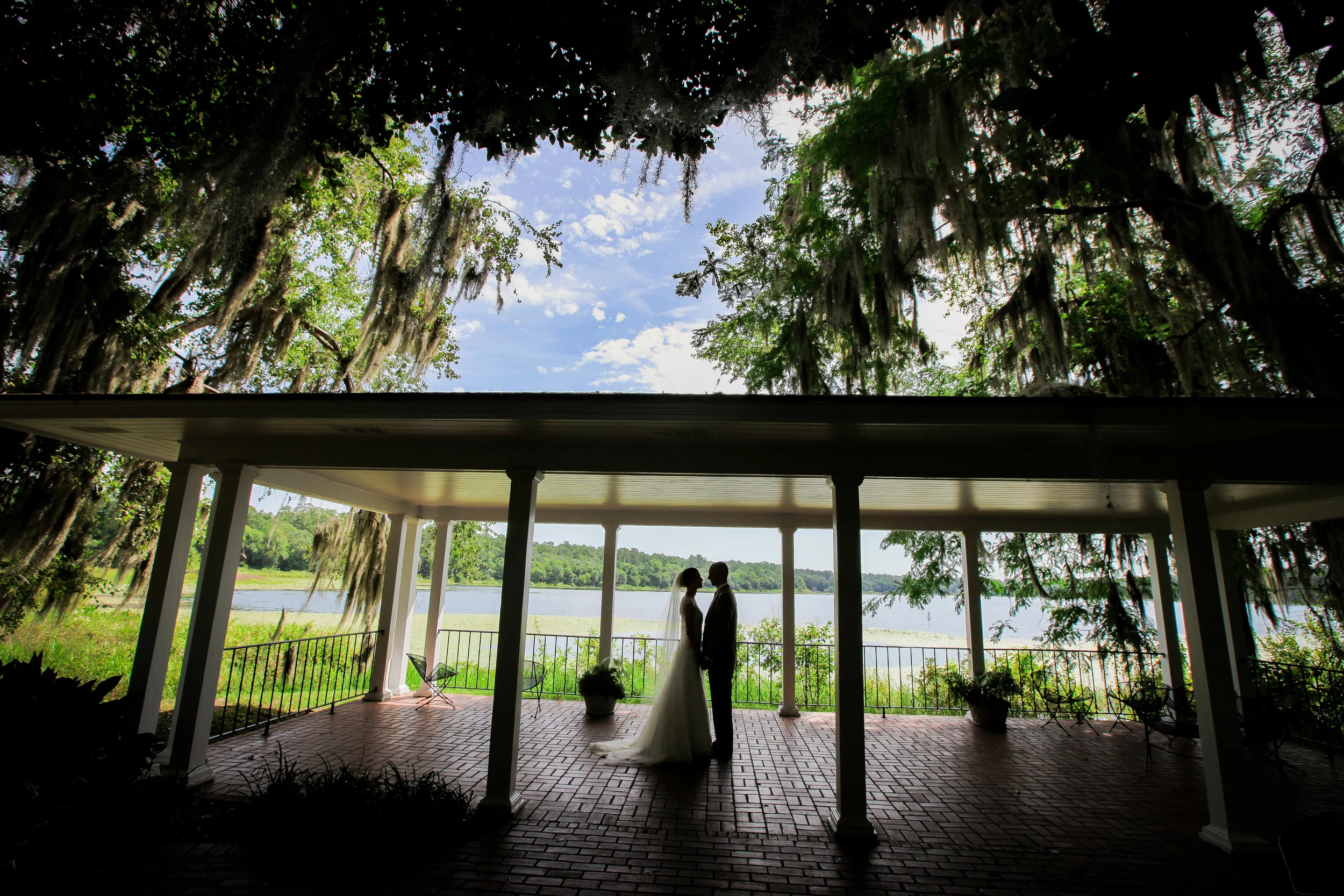 The beautiful Lake Hall at Alfred B.Maclay Garden.