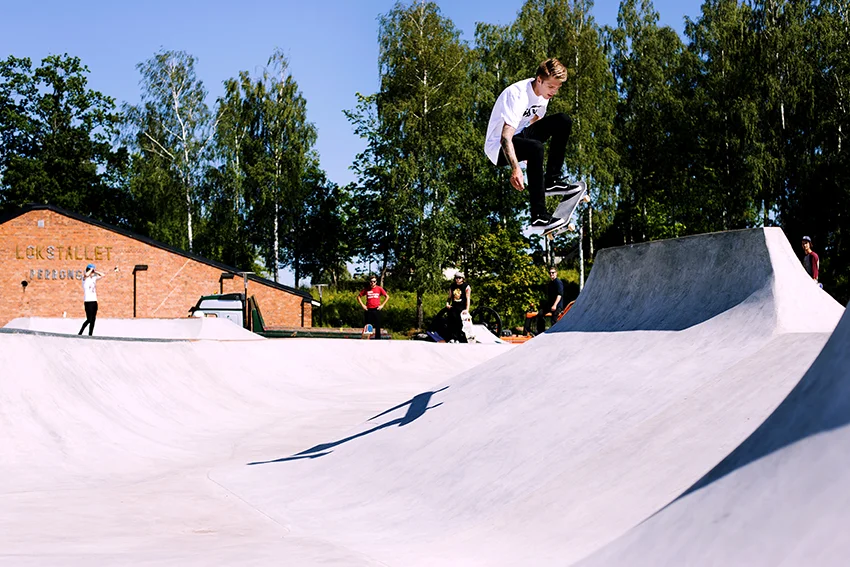 Calle Marosfalvi - Ollie