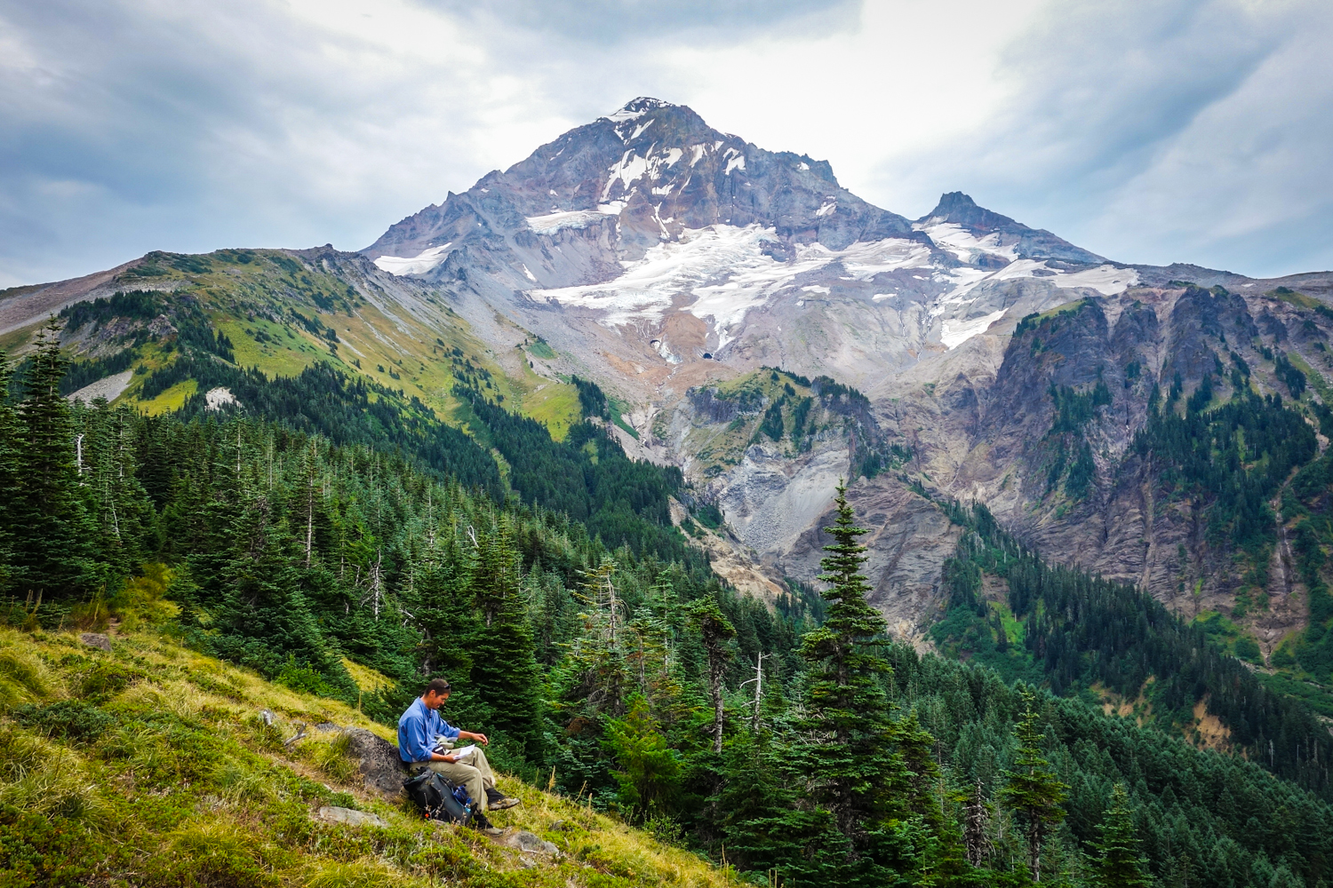 pacific northwest backpacking trips