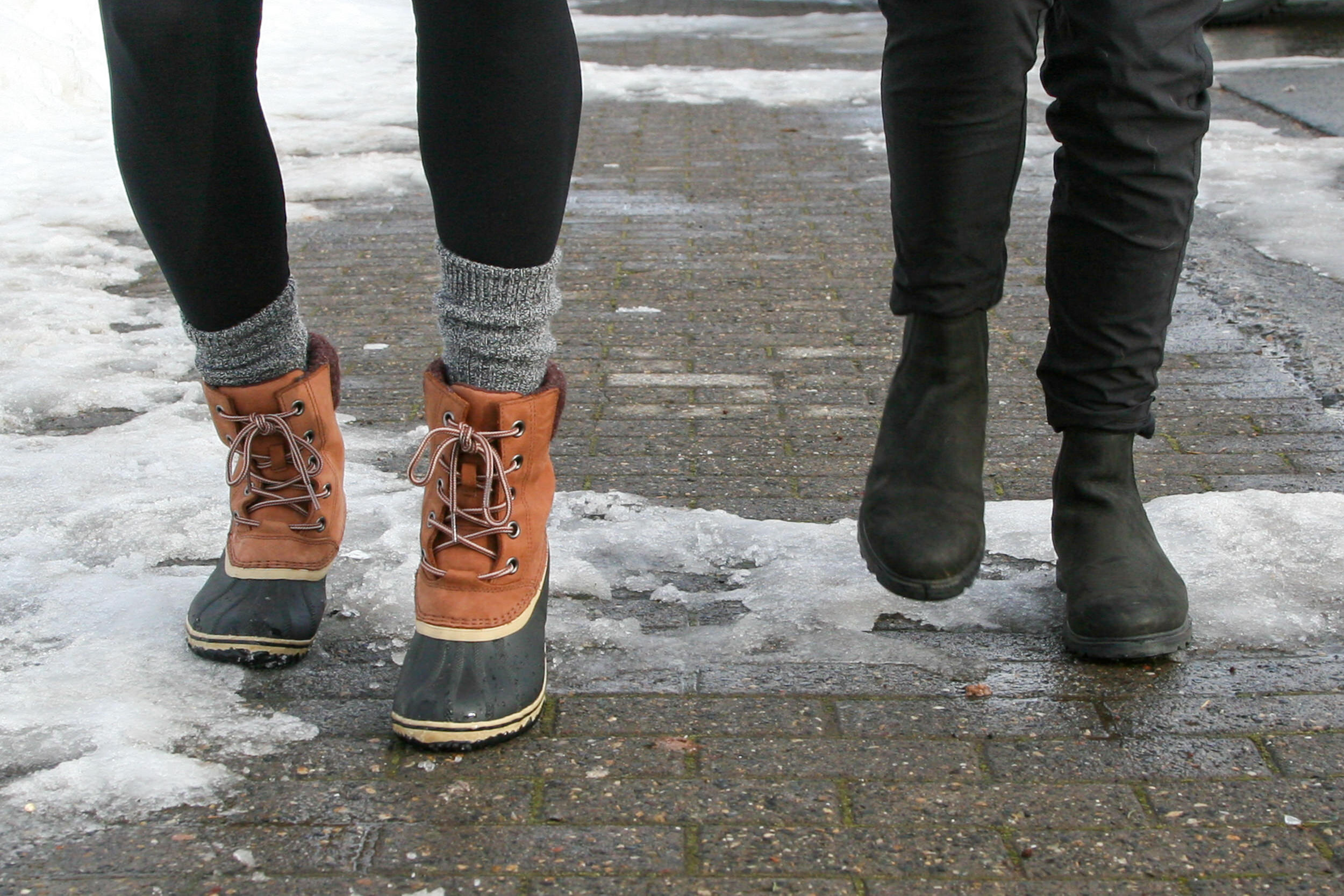 slim snow boots