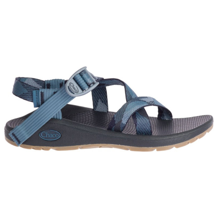 10 Best Hiking Sandals for Women of 