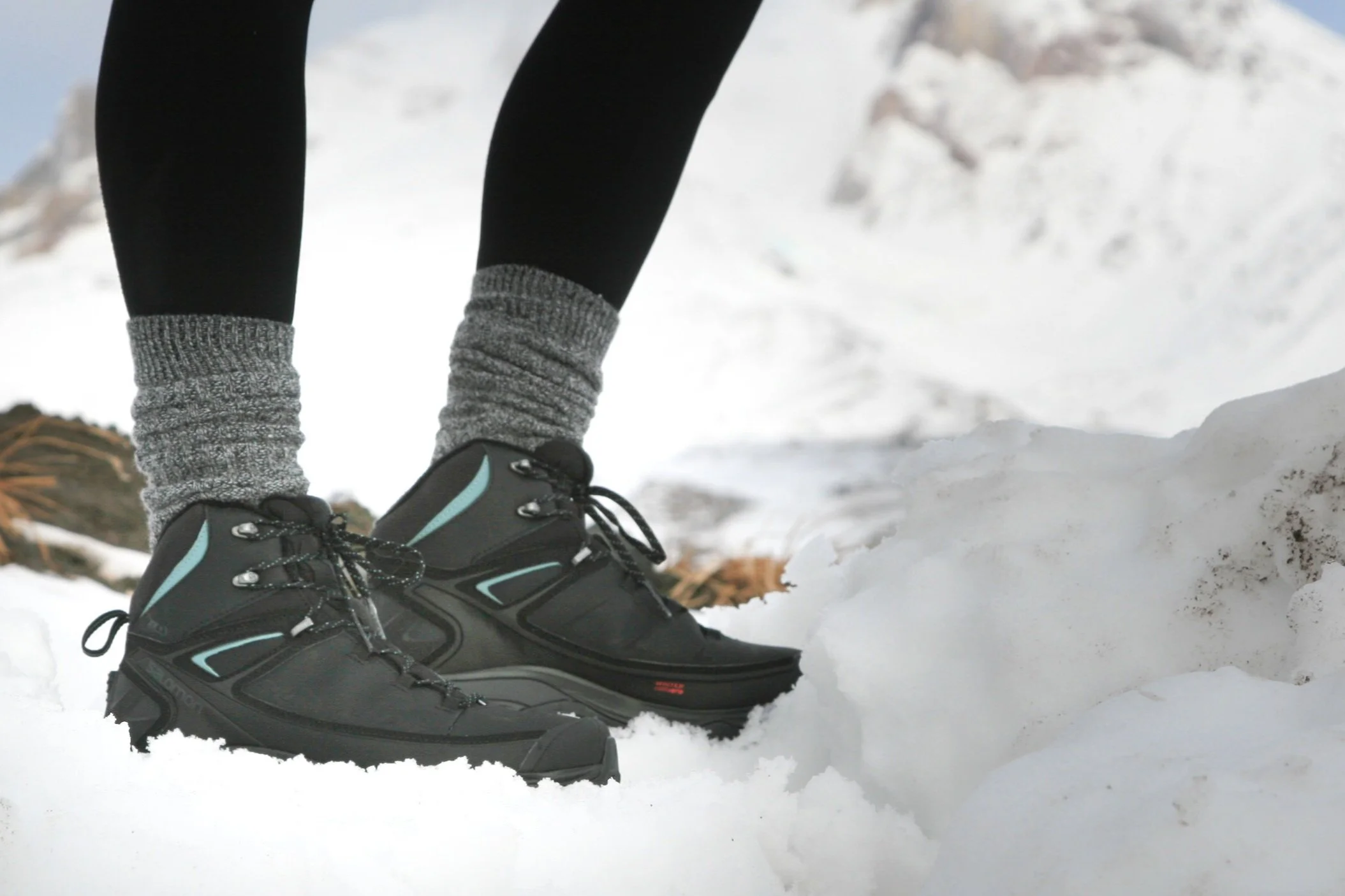 salomon women's winter hiking boots
